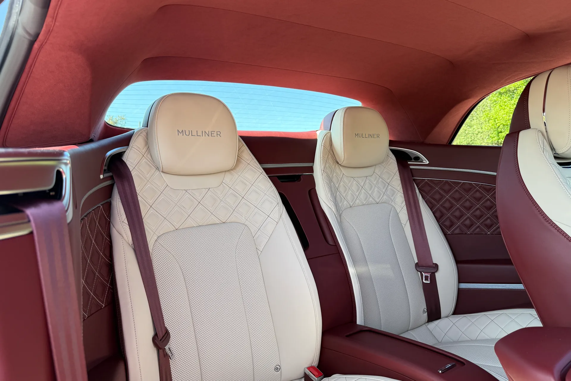 Bentley CONTINENTAL GTC thumbnail image number 43