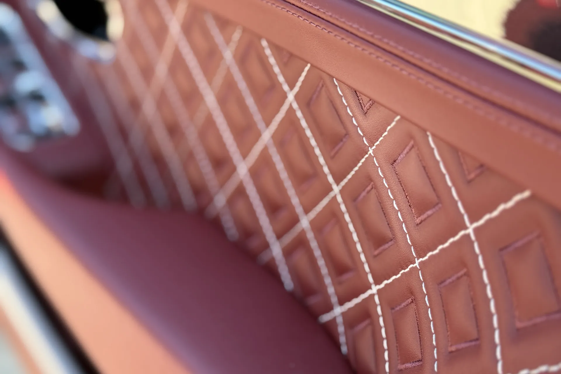 Bentley CONTINENTAL GTC thumbnail image number 46