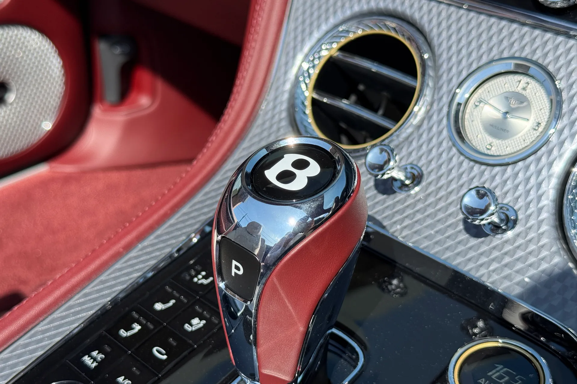 Bentley CONTINENTAL GTC thumbnail image number 23