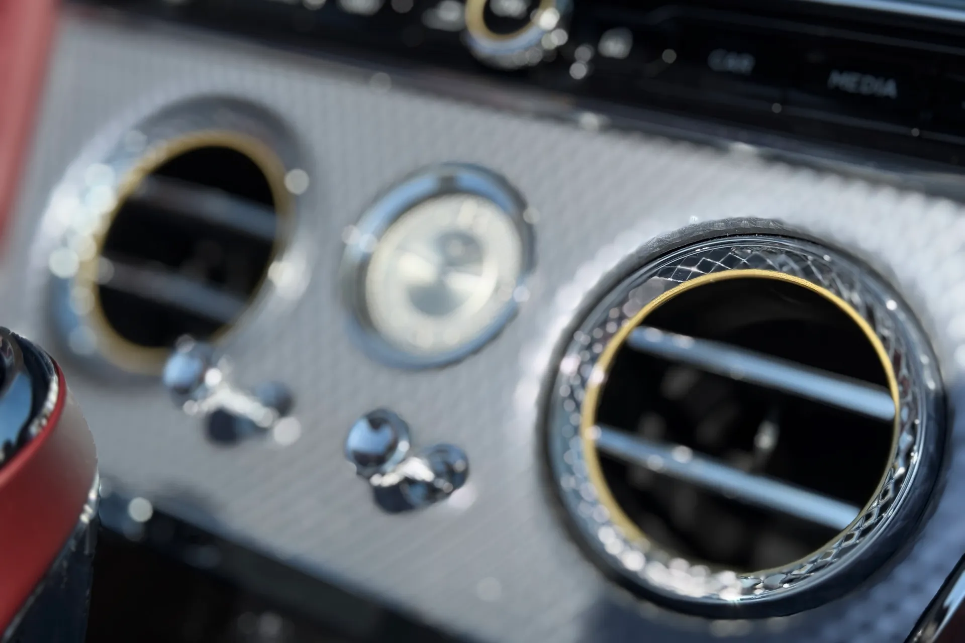 Bentley CONTINENTAL GTC thumbnail image number 22