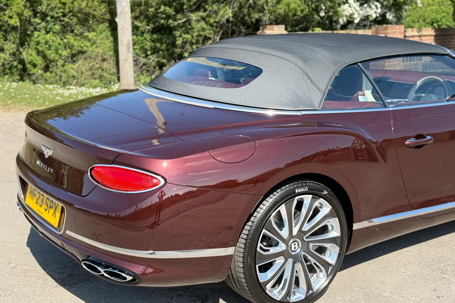 Bentley CONTINENTAL GTC thumbnail image number 38