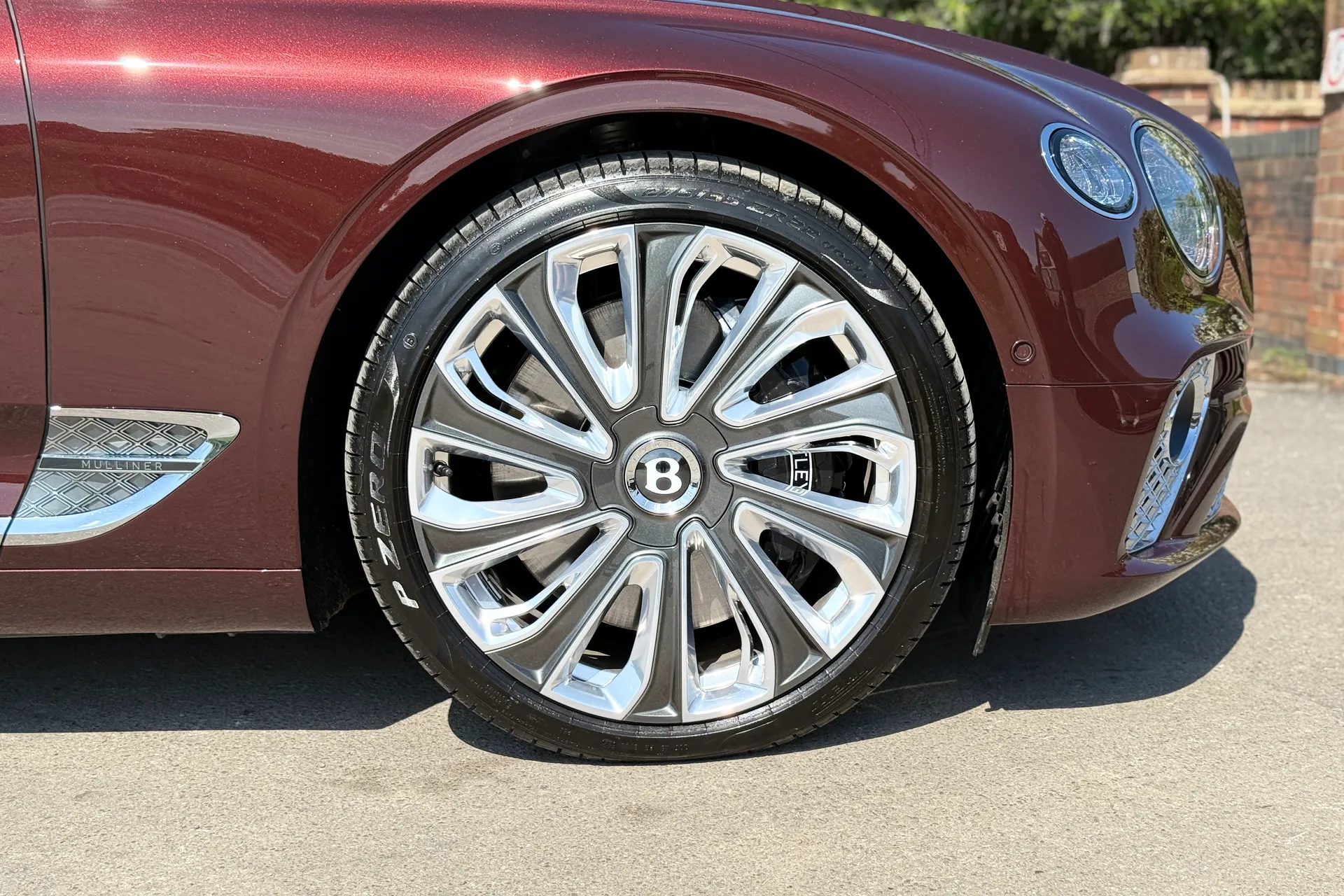 Bentley CONTINENTAL GTC thumbnail image number 6