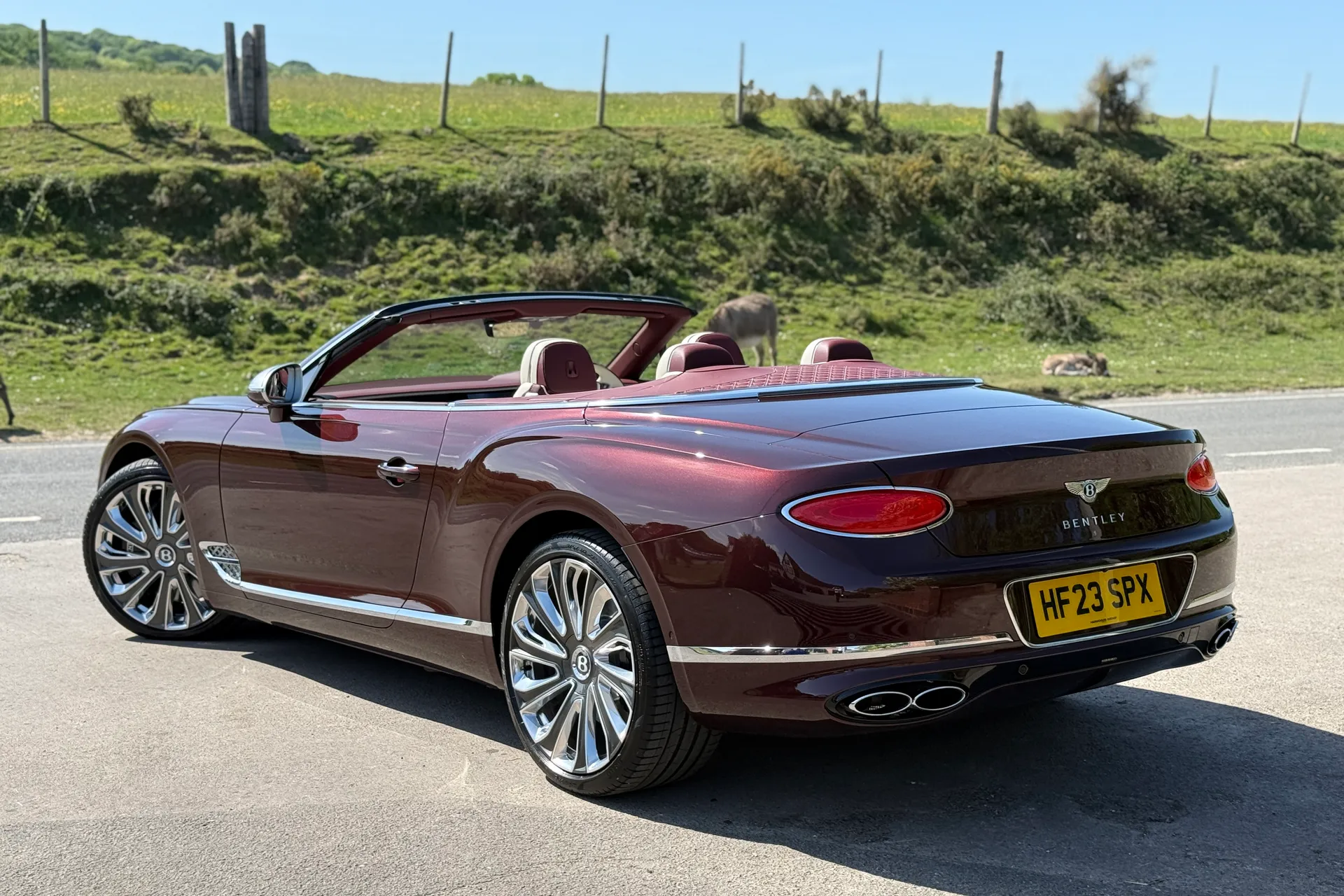 Bentley CONTINENTAL GTC thumbnail image number 29