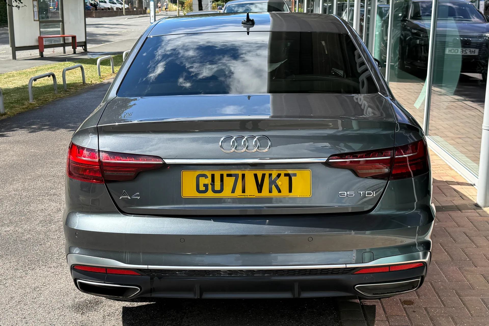 Audi A4 thumbnail image number 48