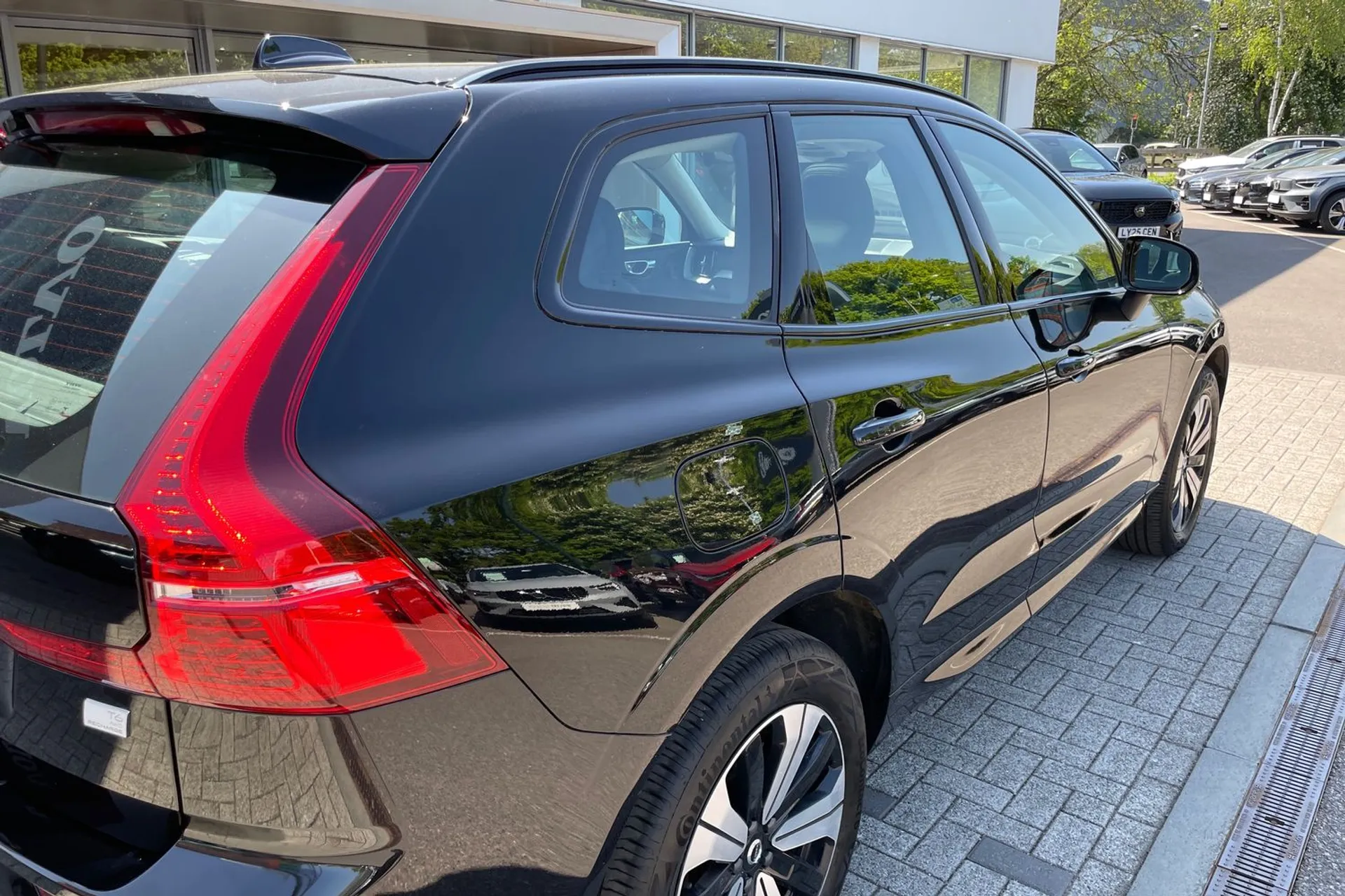 Volvo XC60 thumbnail image number 14
