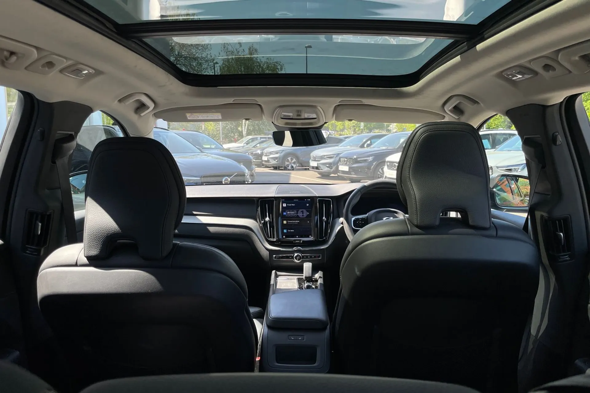 Volvo XC60 thumbnail image number 21