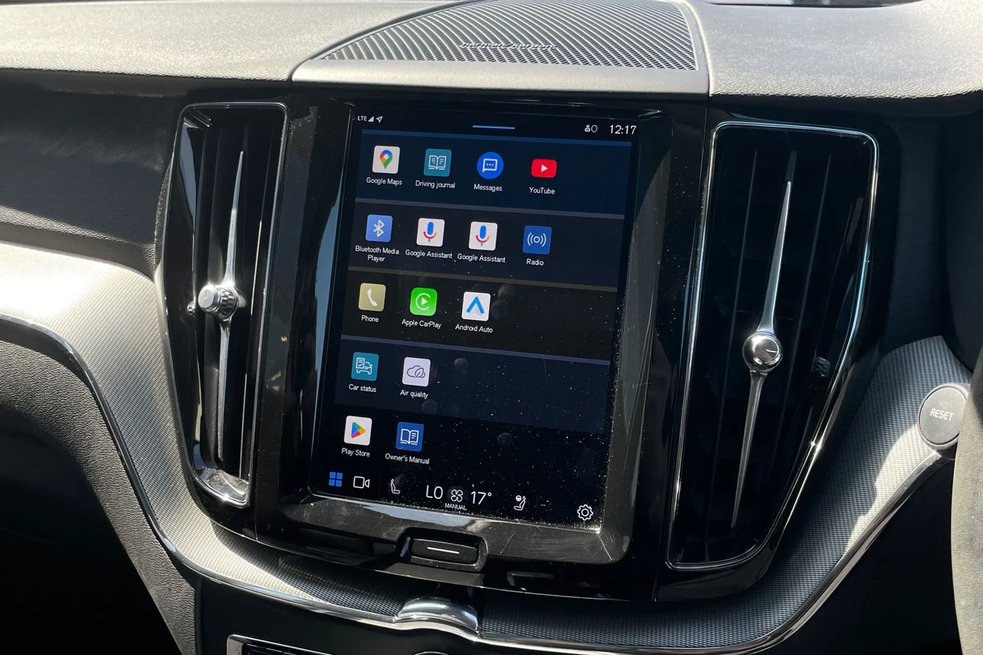 Volvo XC60 thumbnail image number 40