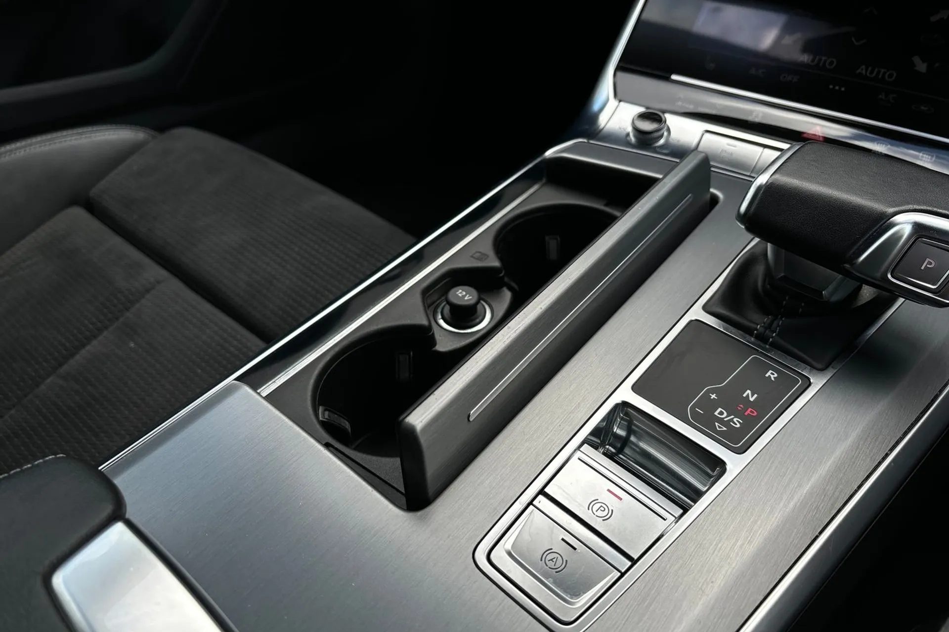 Audi A7 thumbnail image number 42