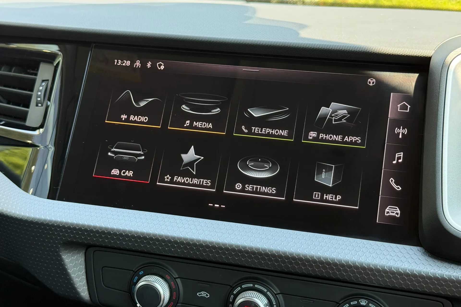 Audi A1 thumbnail image number 18