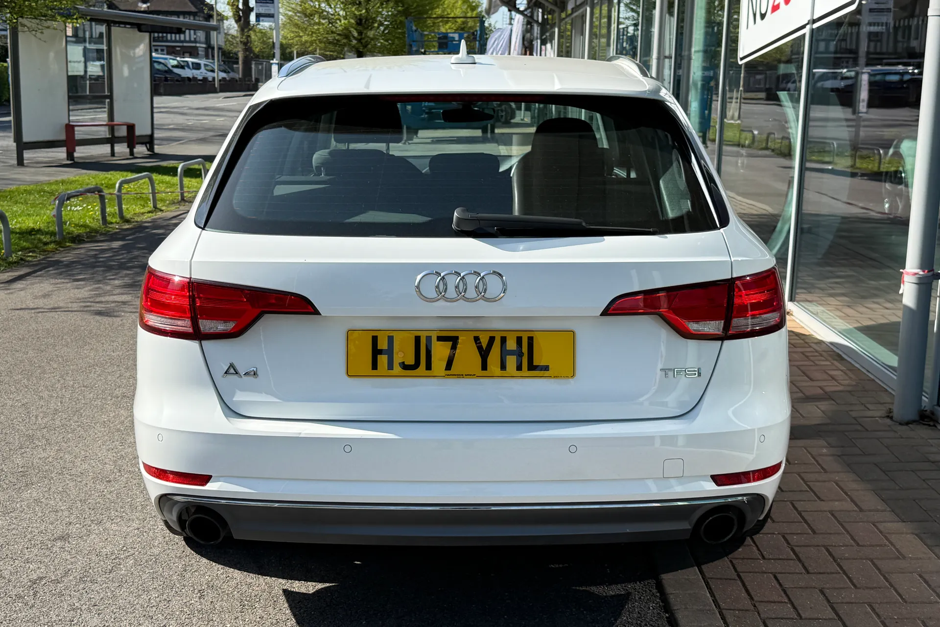 Audi A4 thumbnail image number 48