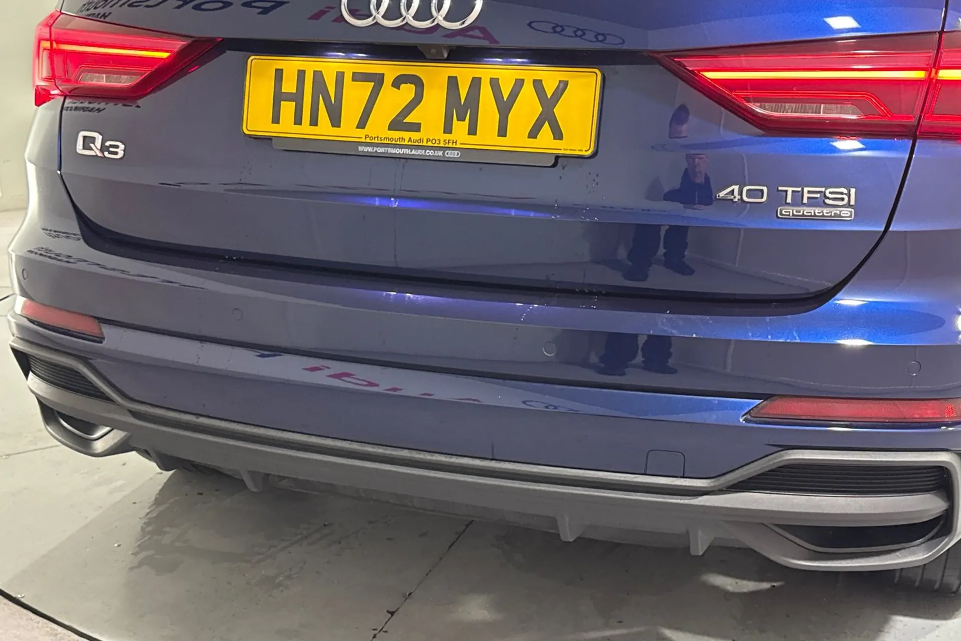 Audi Q3 thumbnail image number 18