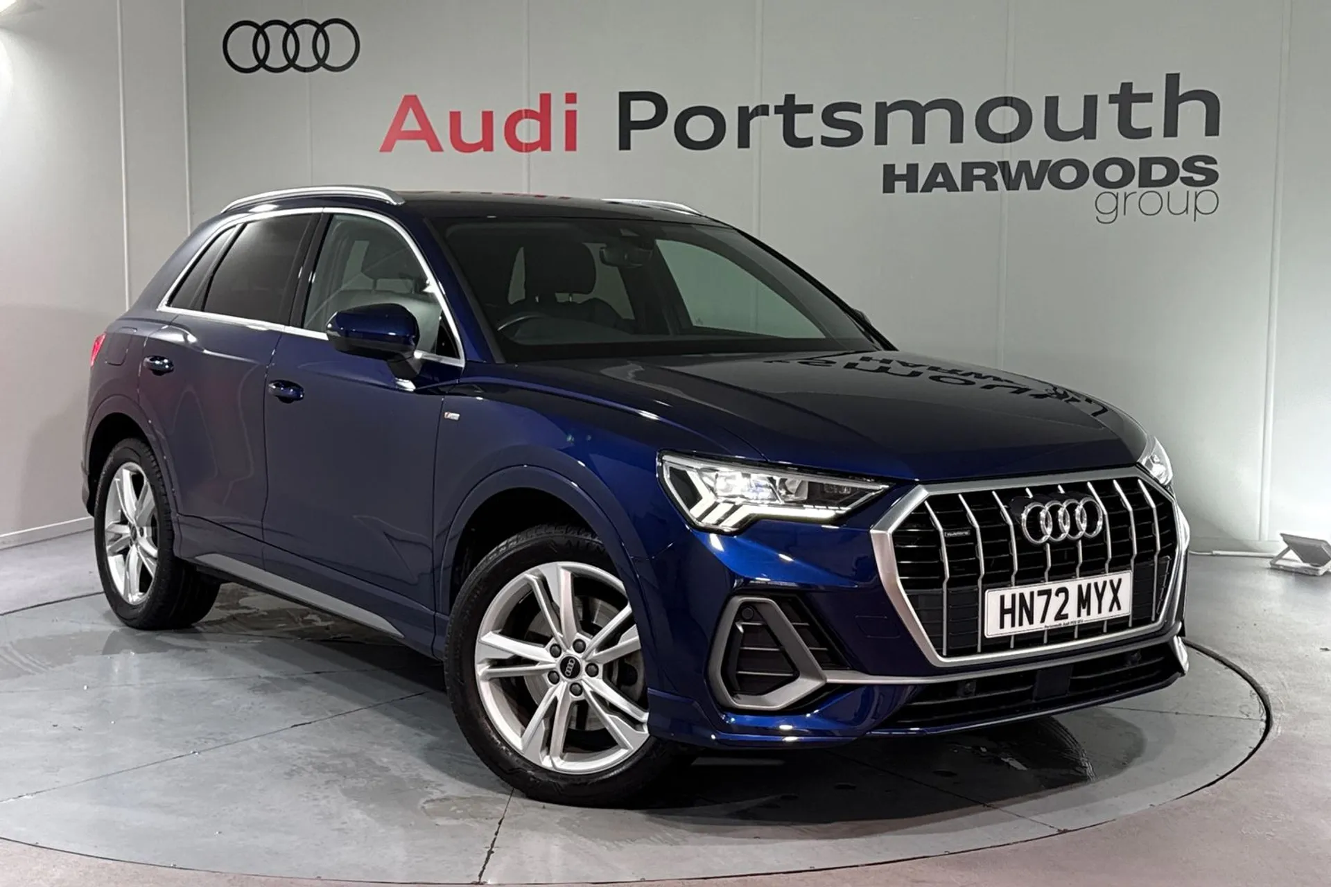 Audi Q3 focused image