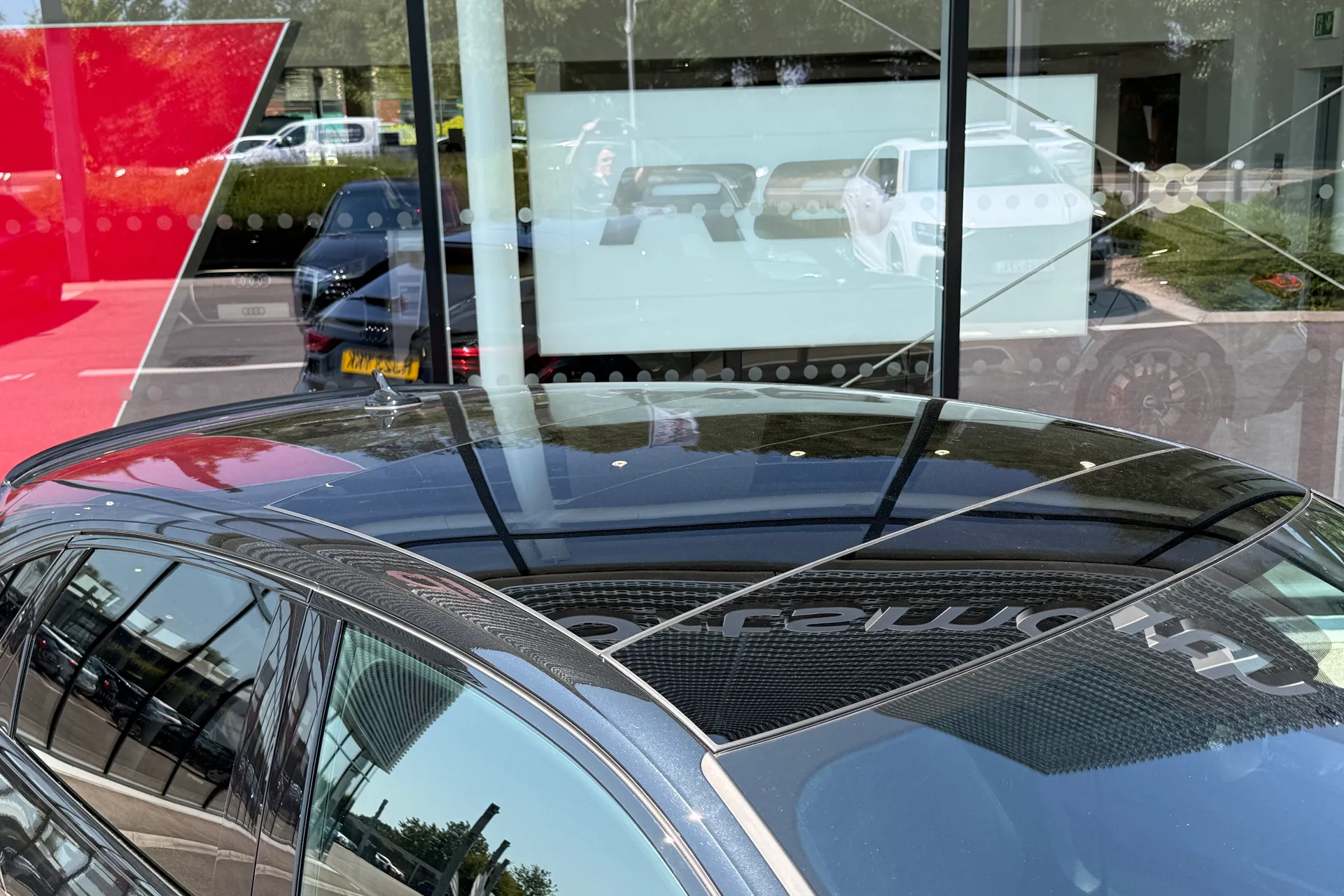Audi RS Q3 thumbnail image number 26