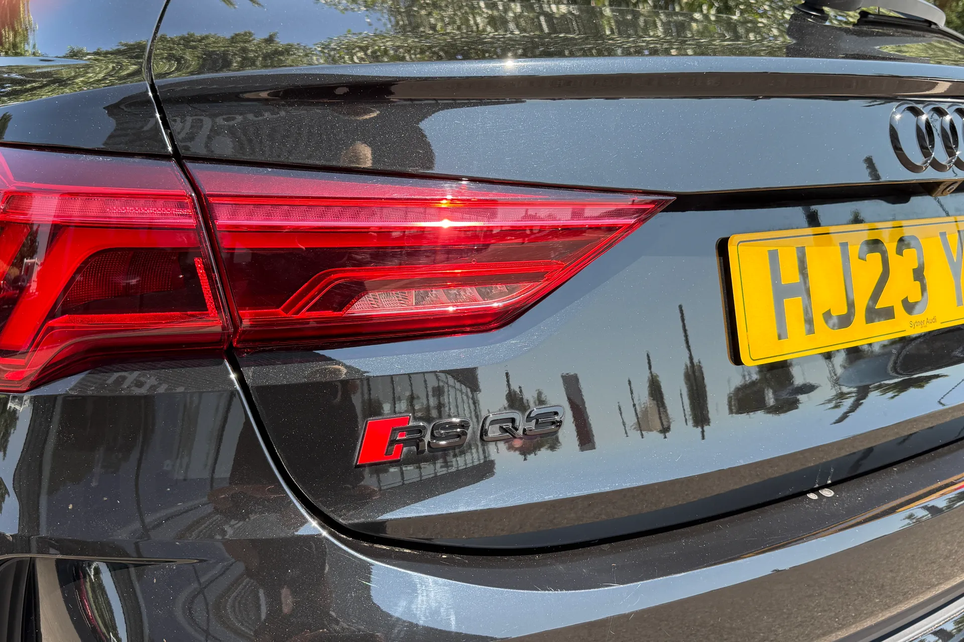 Audi RS Q3 thumbnail image number 39