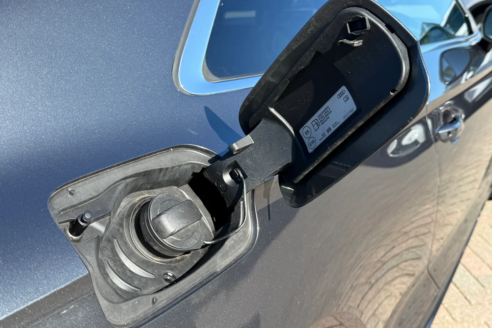 Audi A5 thumbnail image number 48