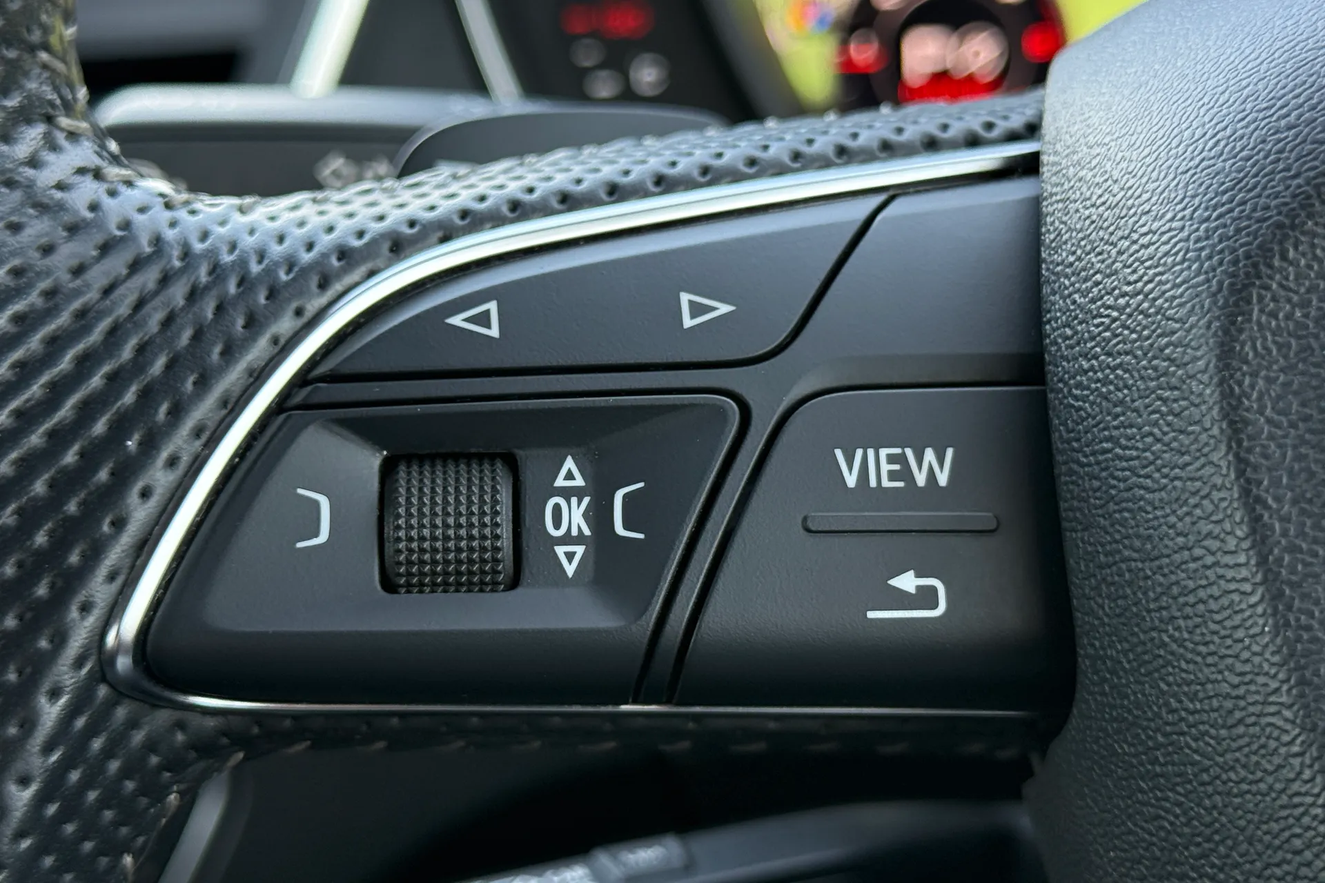 Audi Q5 thumbnail image number 20