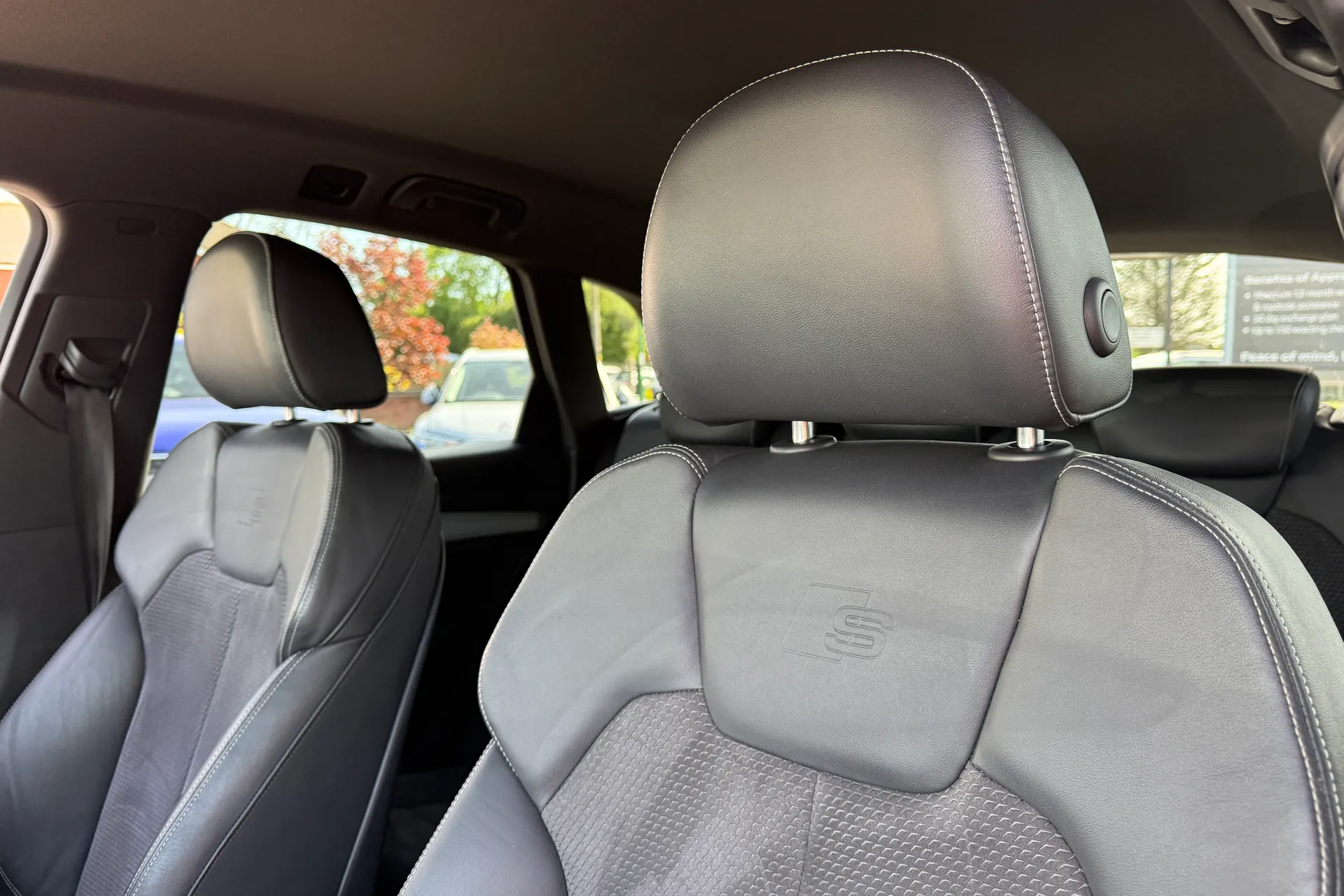 Audi Q5 thumbnail image number 30