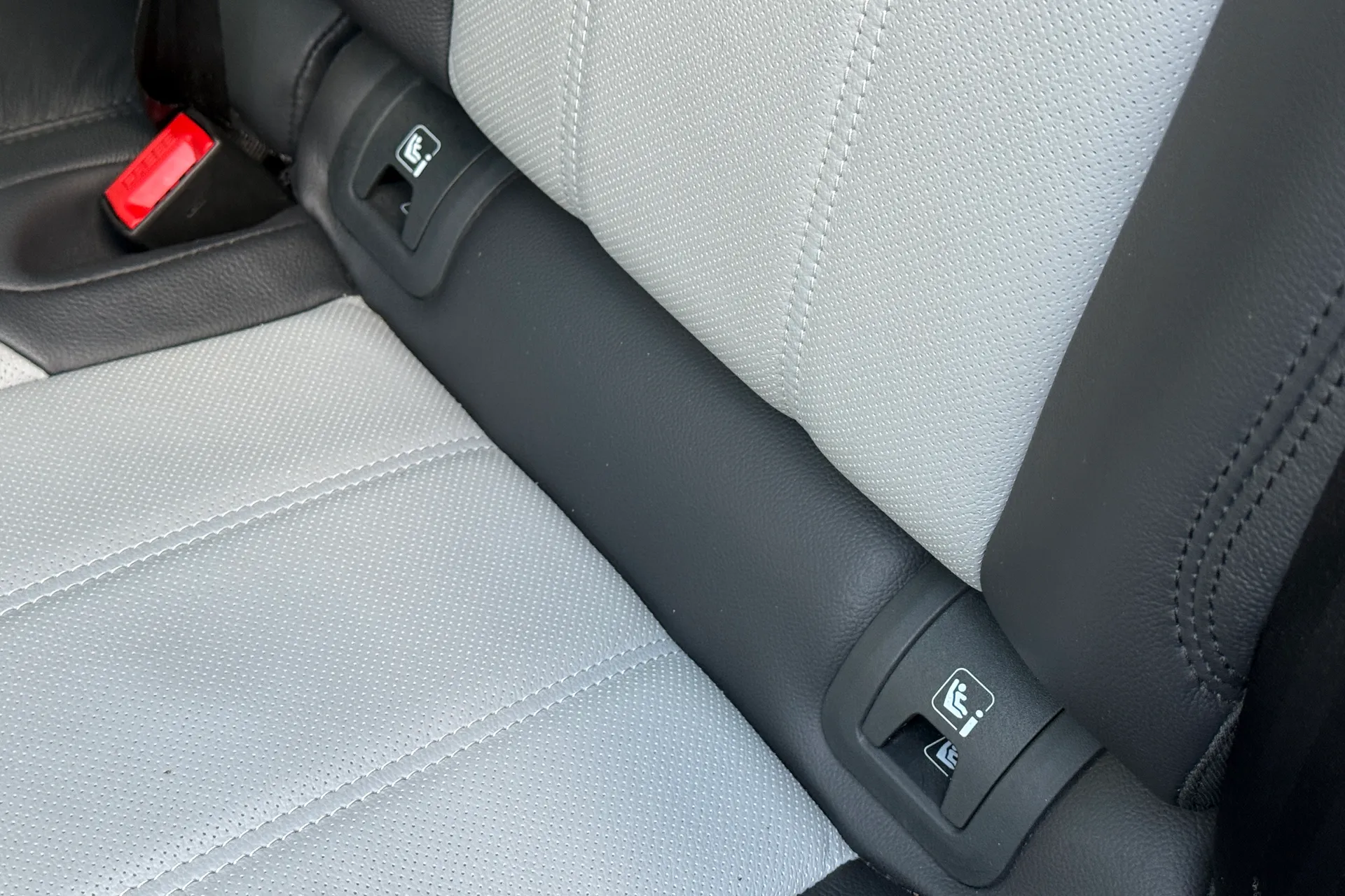 LAND ROVER RANGE ROVER EVOQUE thumbnail image number 46