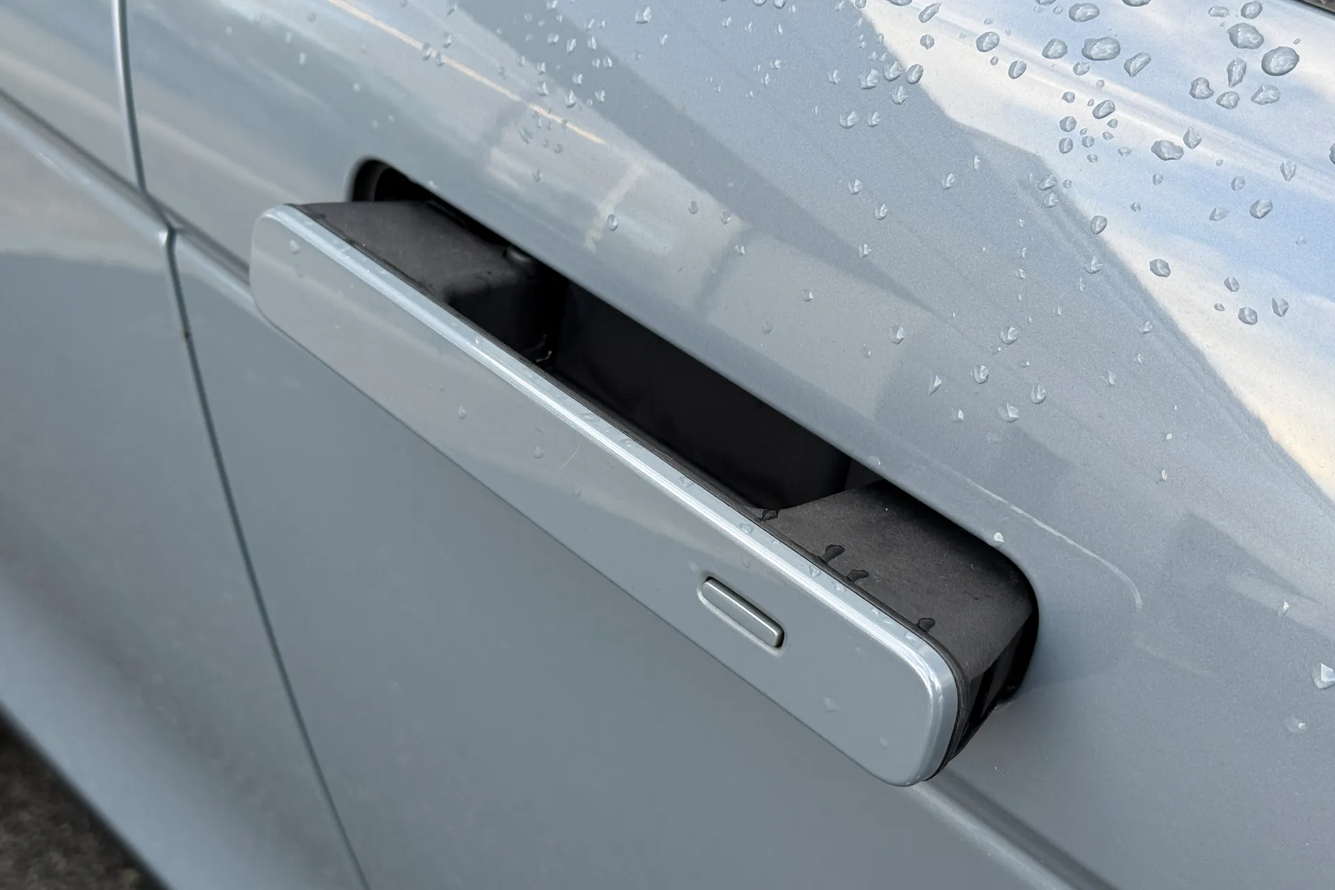 LAND ROVER RANGE ROVER EVOQUE thumbnail image number 32