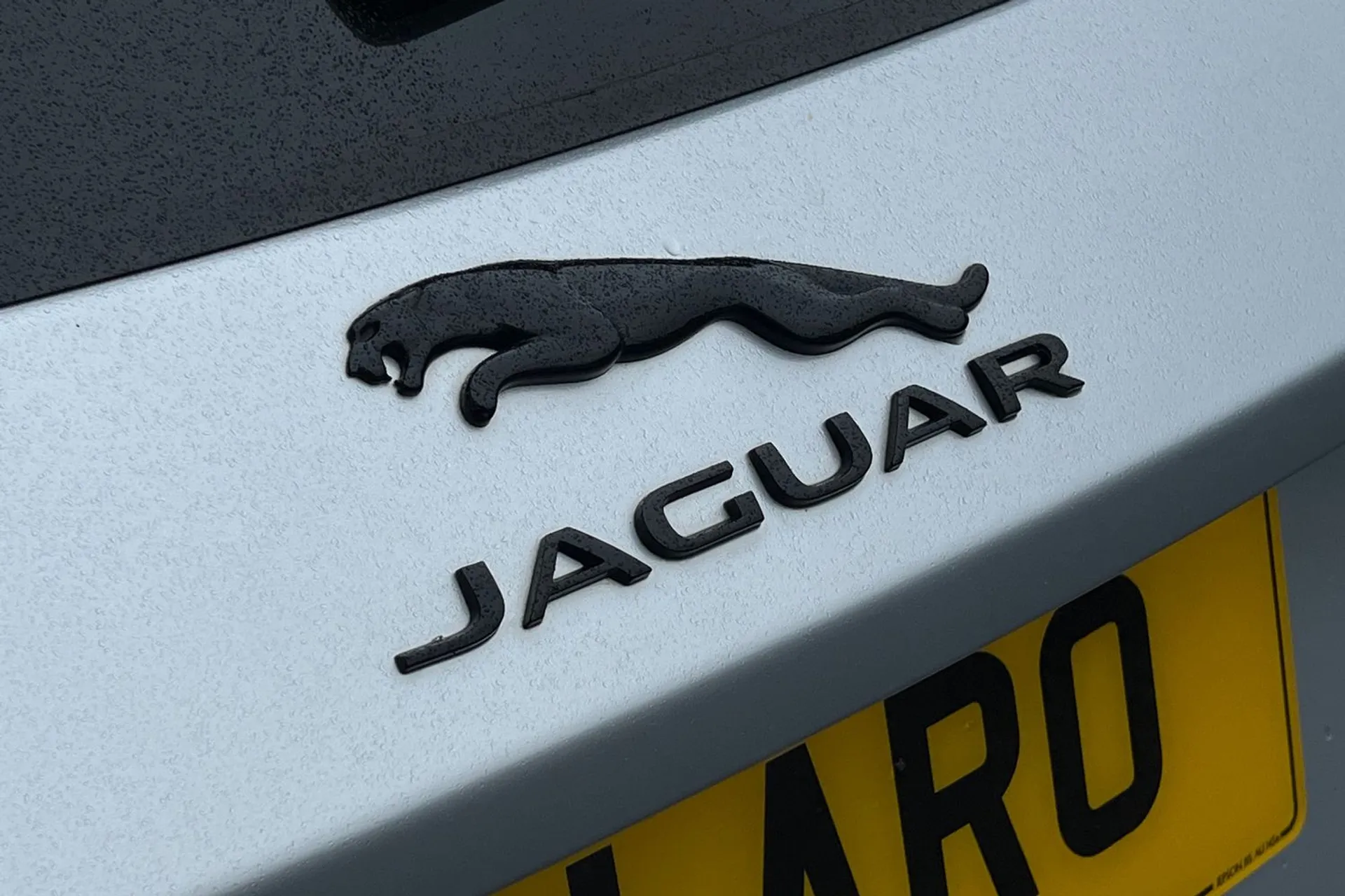 Jaguar E-PACE thumbnail image number 56