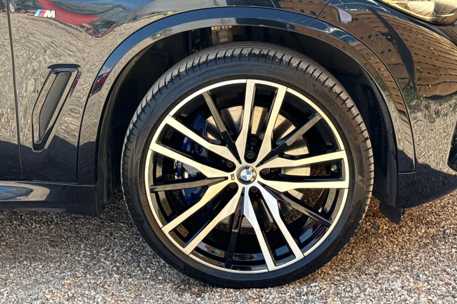 BMW X5 thumbnail image number 14