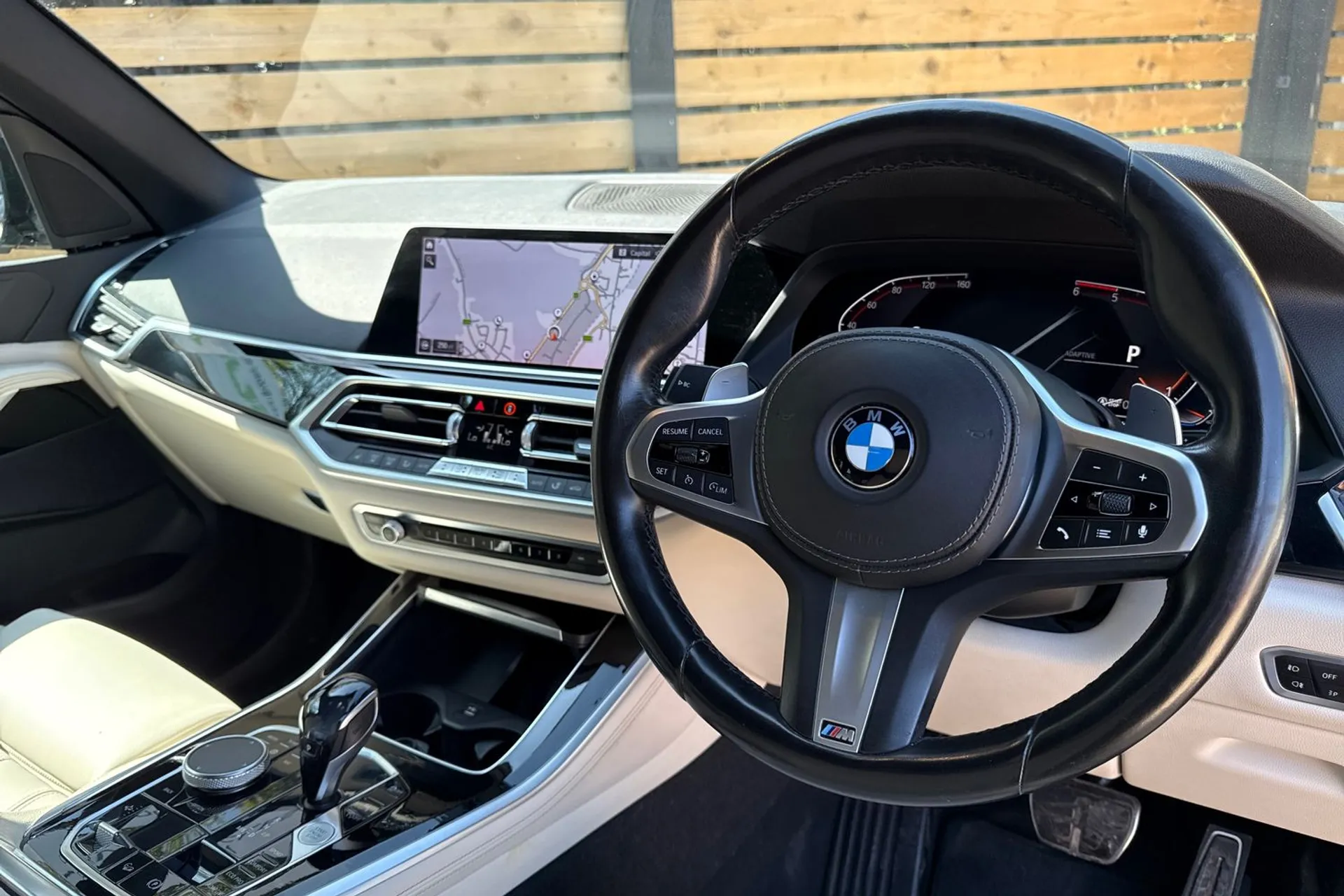 BMW X5 thumbnail image number 28