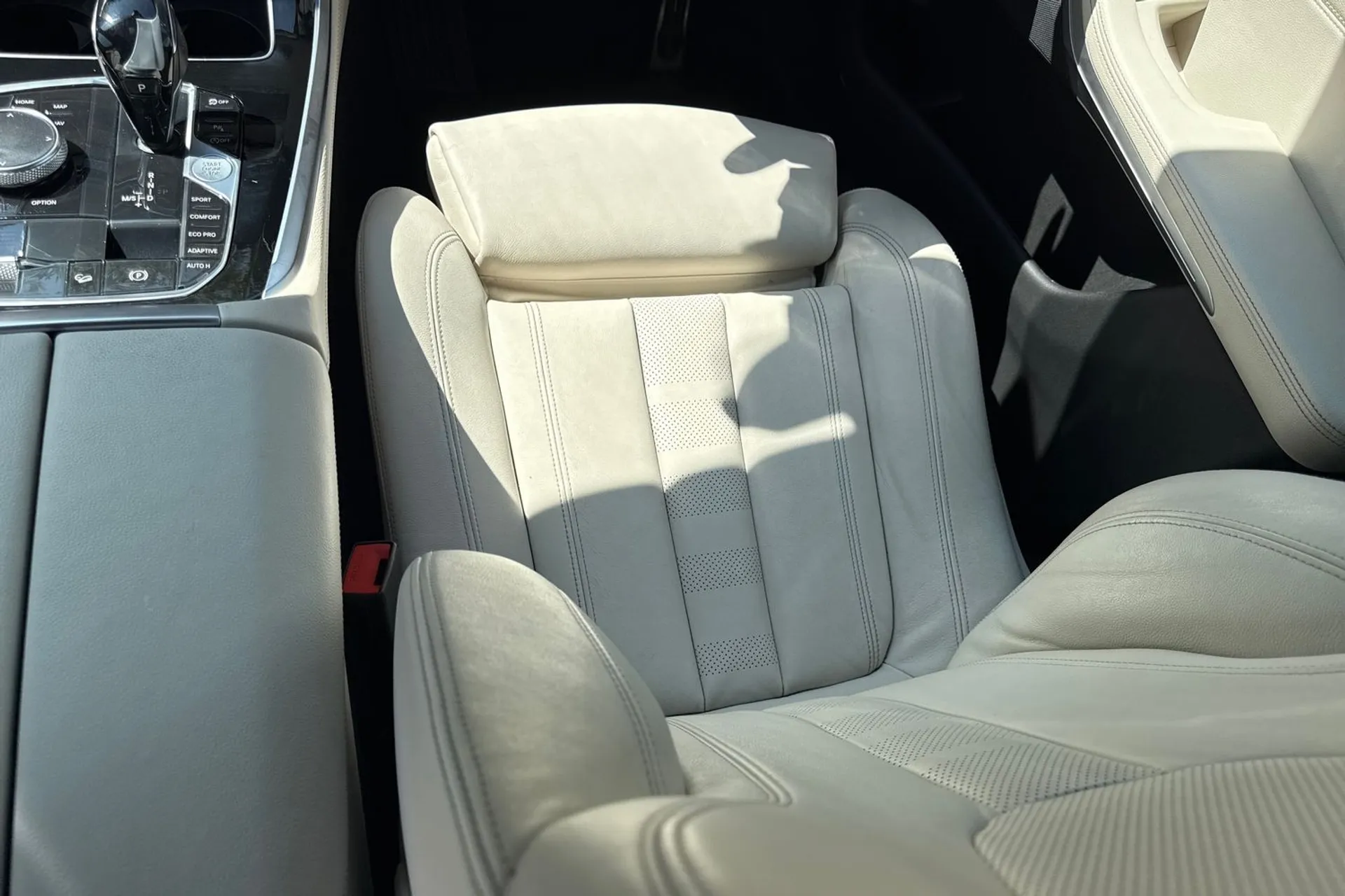 BMW X5 thumbnail image number 36