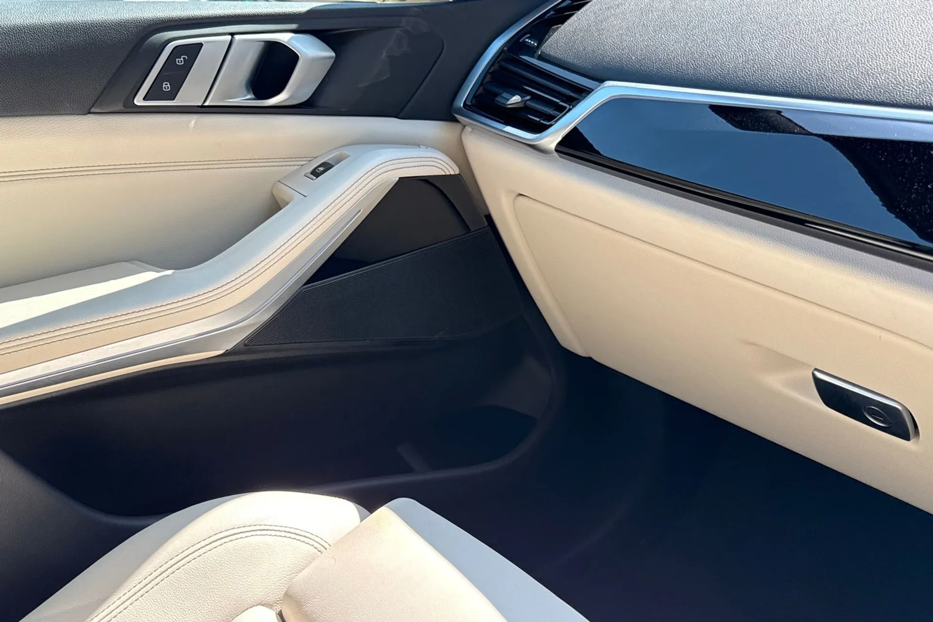 BMW X5 thumbnail image number 50