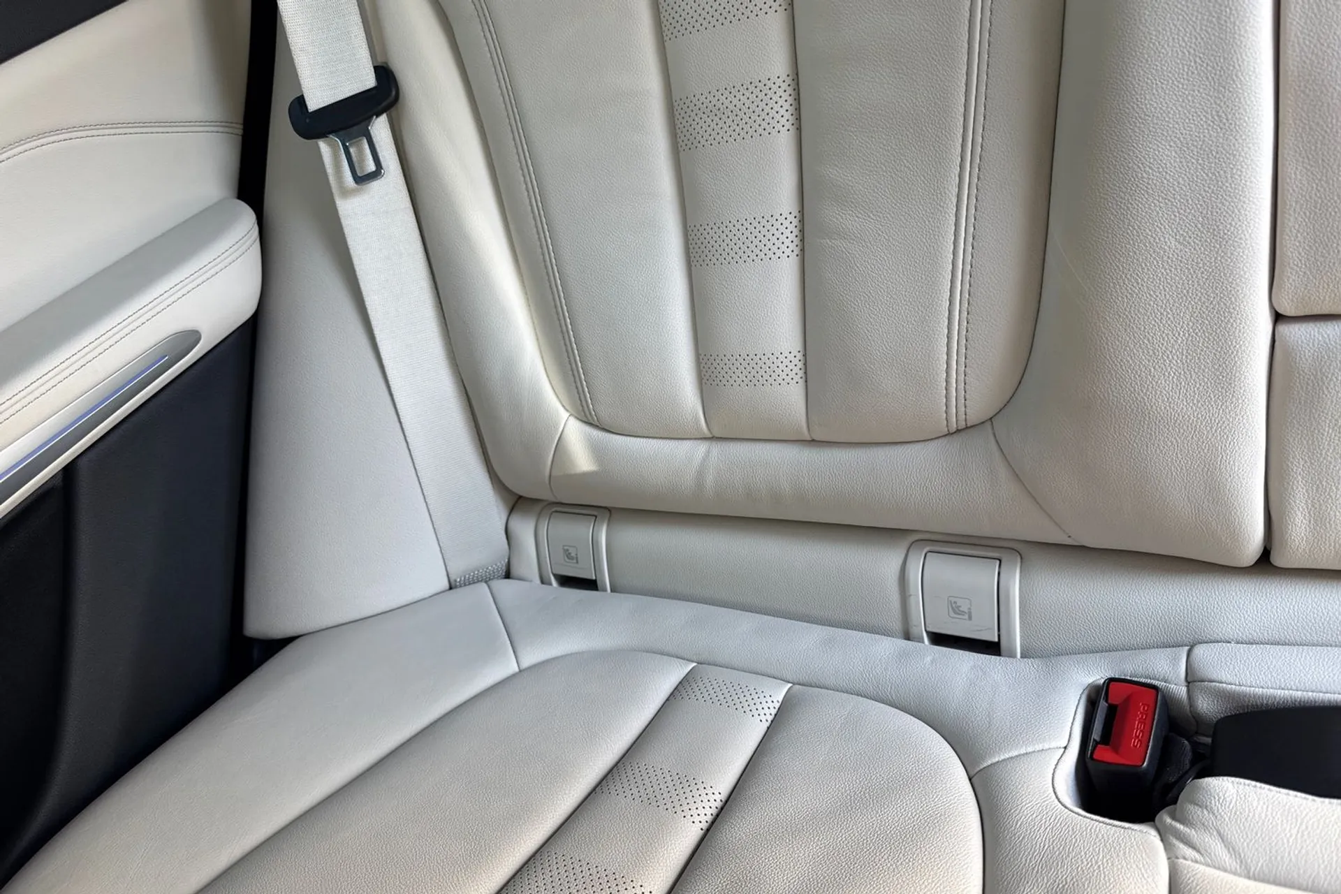 BMW X5 thumbnail image number 26