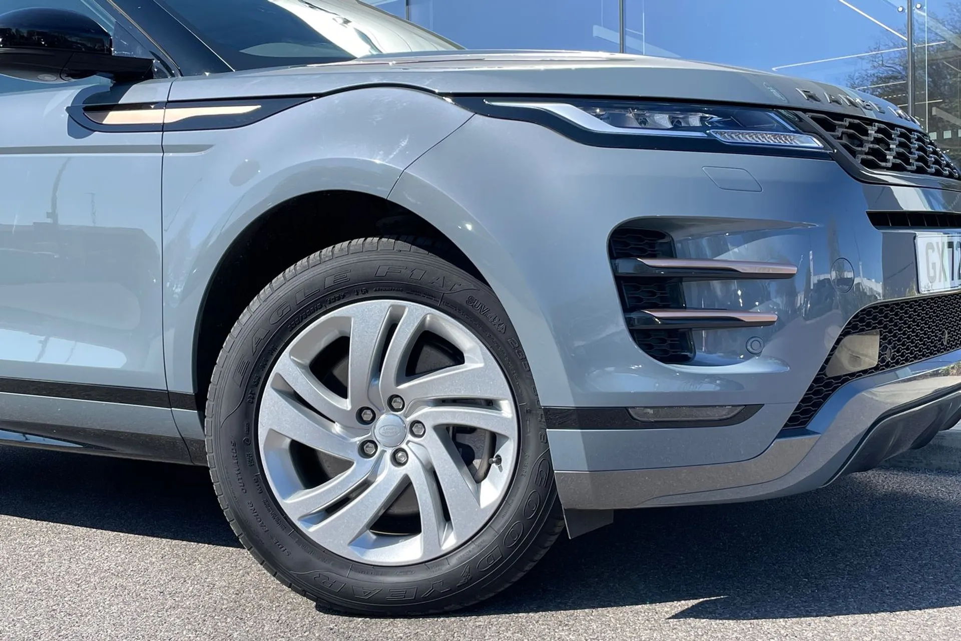 LAND ROVER RANGE ROVER EVOQUE thumbnail image number 9