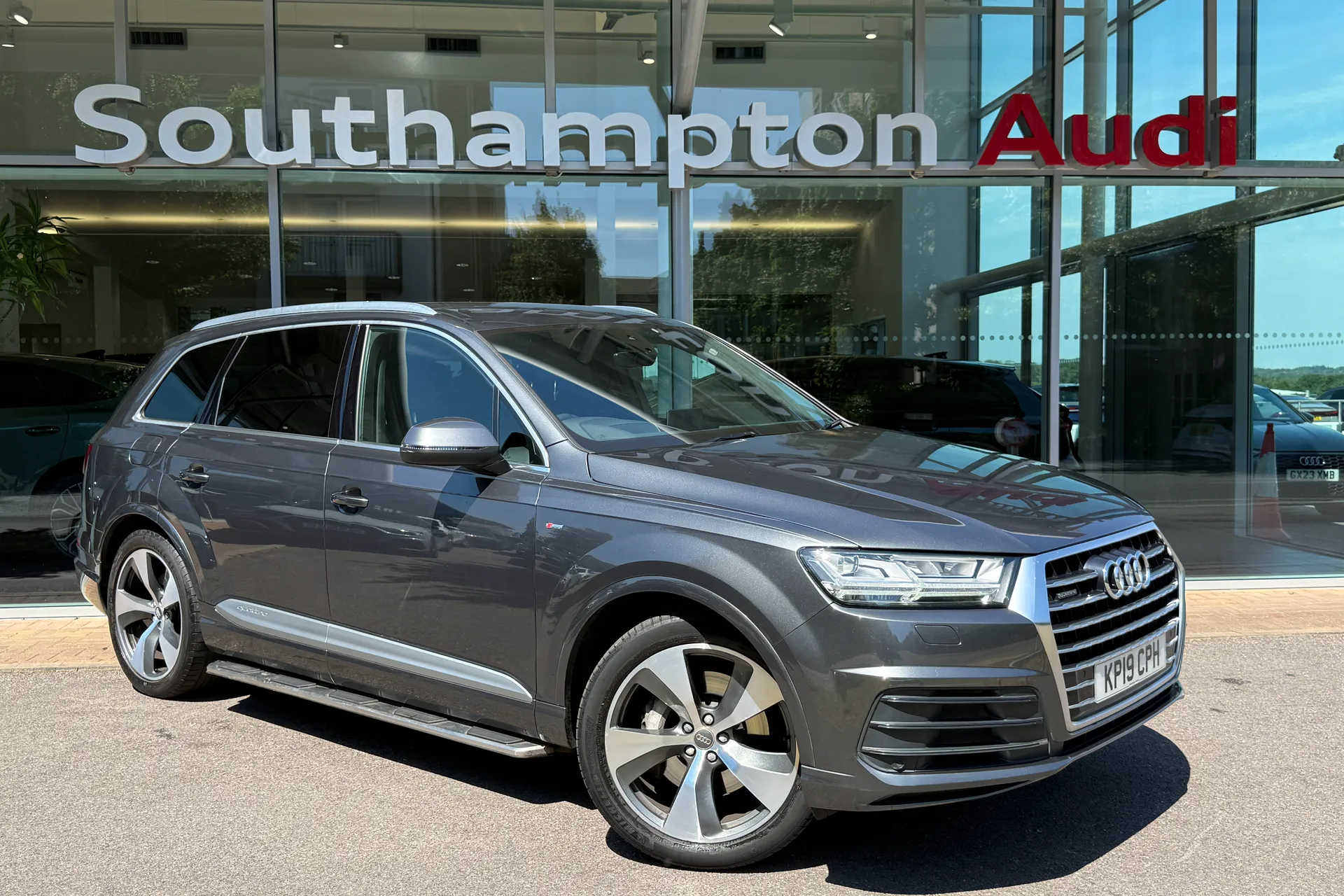 Audi Q7 thumbnail image number 63