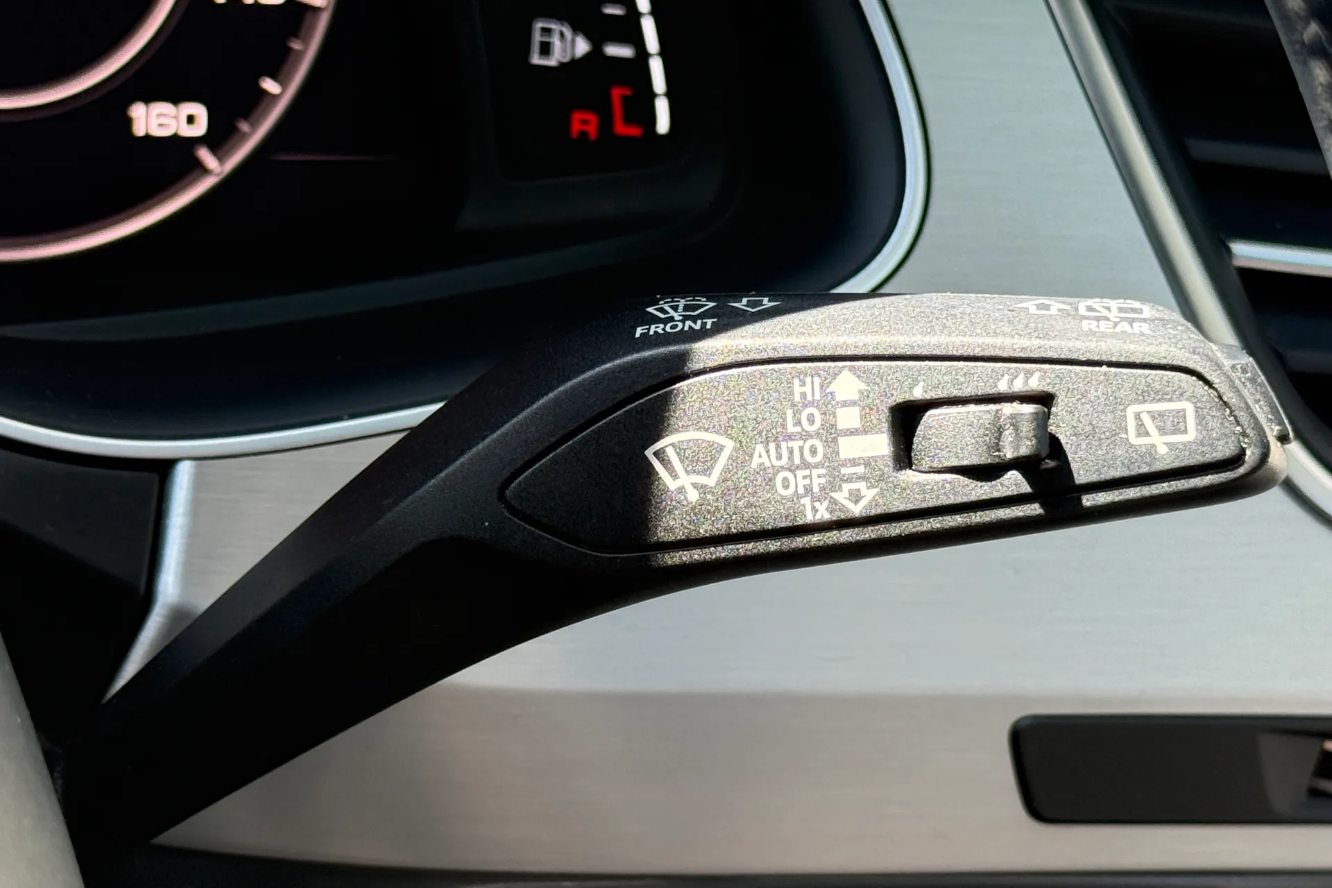 Audi Q7 thumbnail image number 17