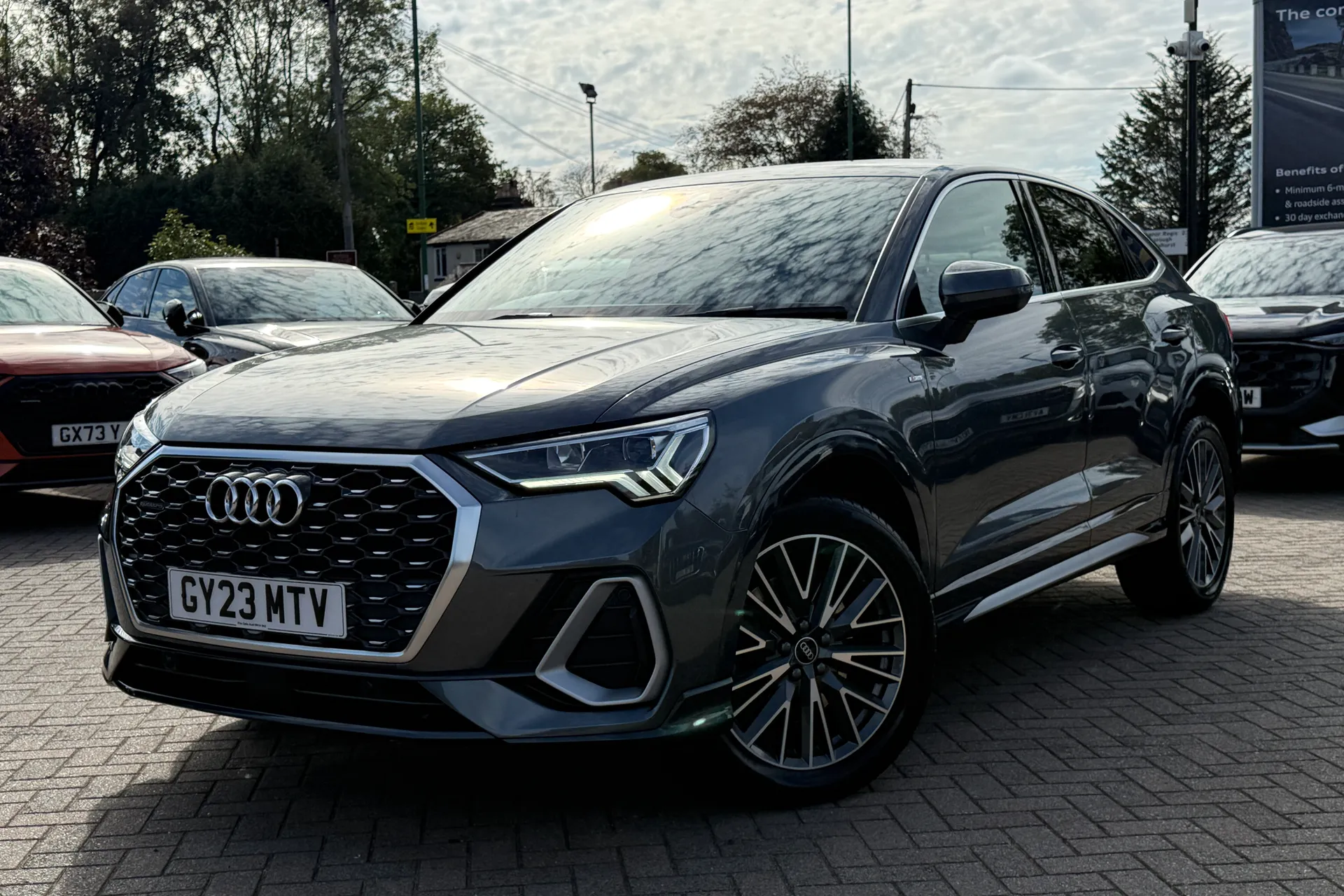 Audi Q3 thumbnail image number 27