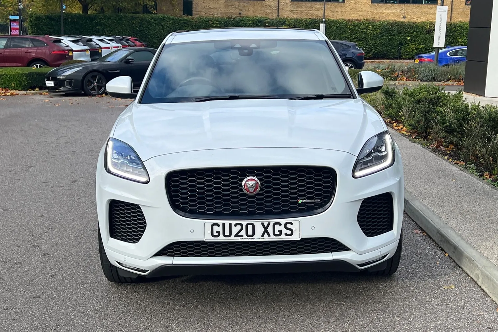 Jaguar E-PACE thumbnail image number 14