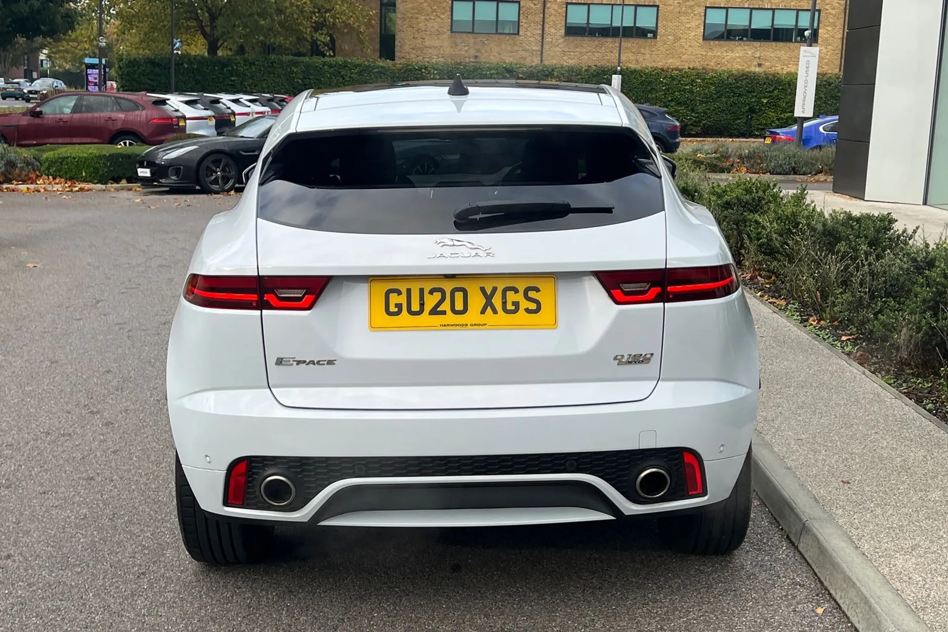 Jaguar E-PACE thumbnail image number 11