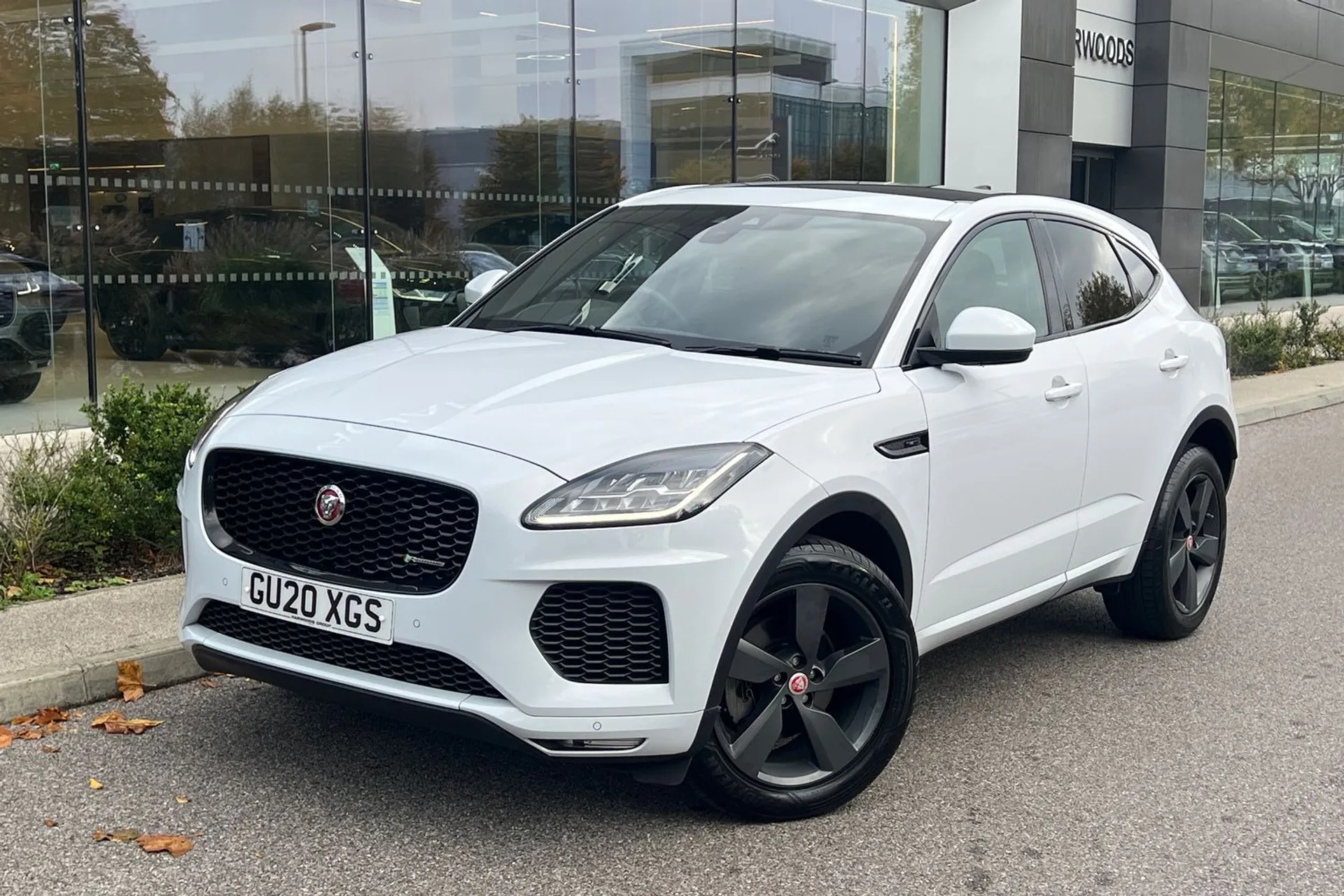 Jaguar E-PACE thumbnail image number 13