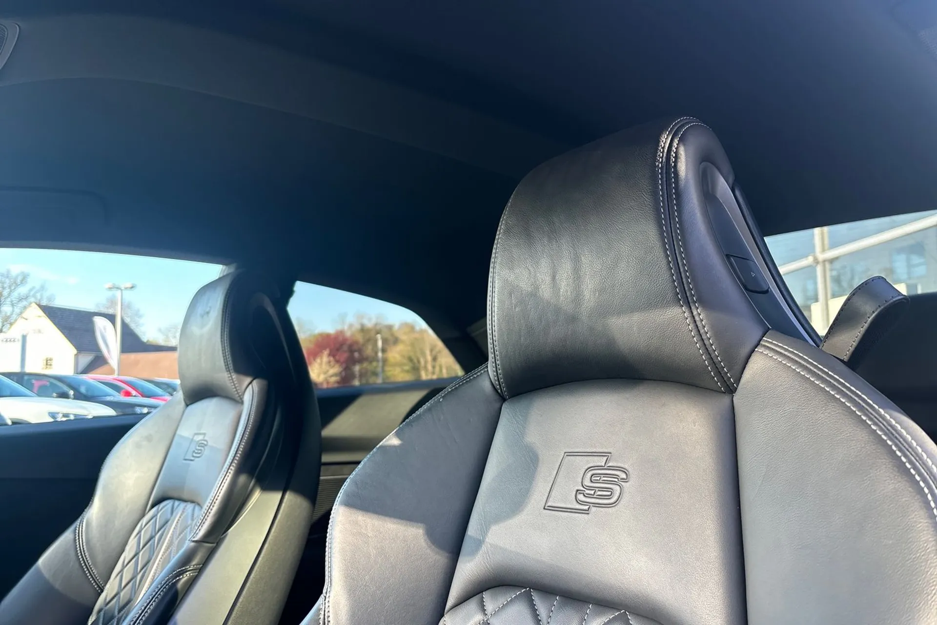 Audi A5 thumbnail image number 29