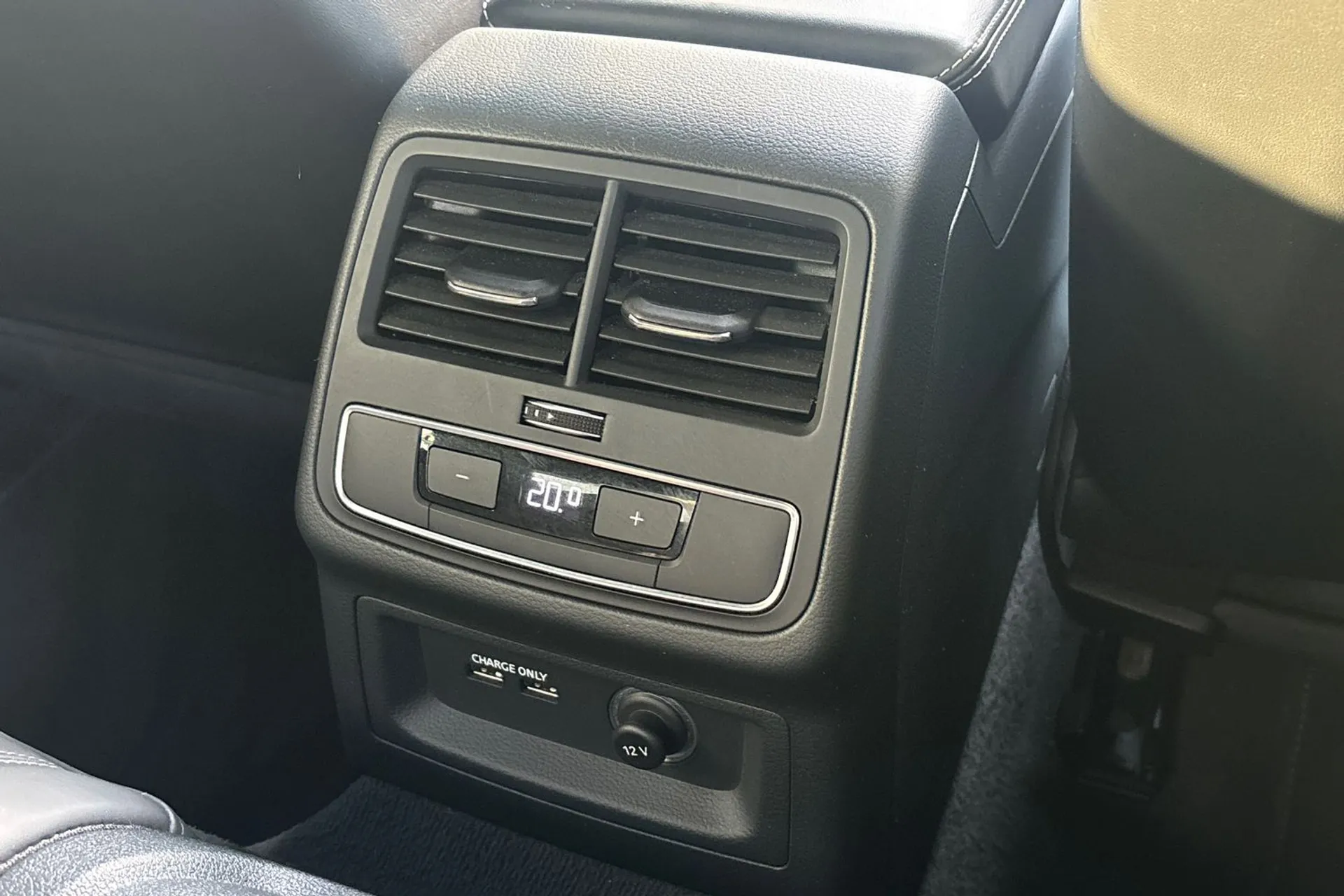 Audi A5 thumbnail image number 47