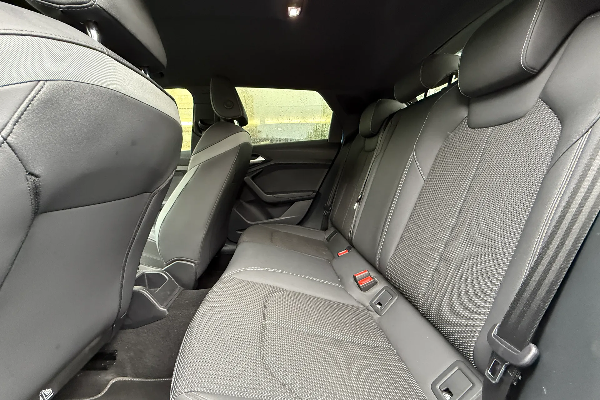 Audi A1 thumbnail image number 42