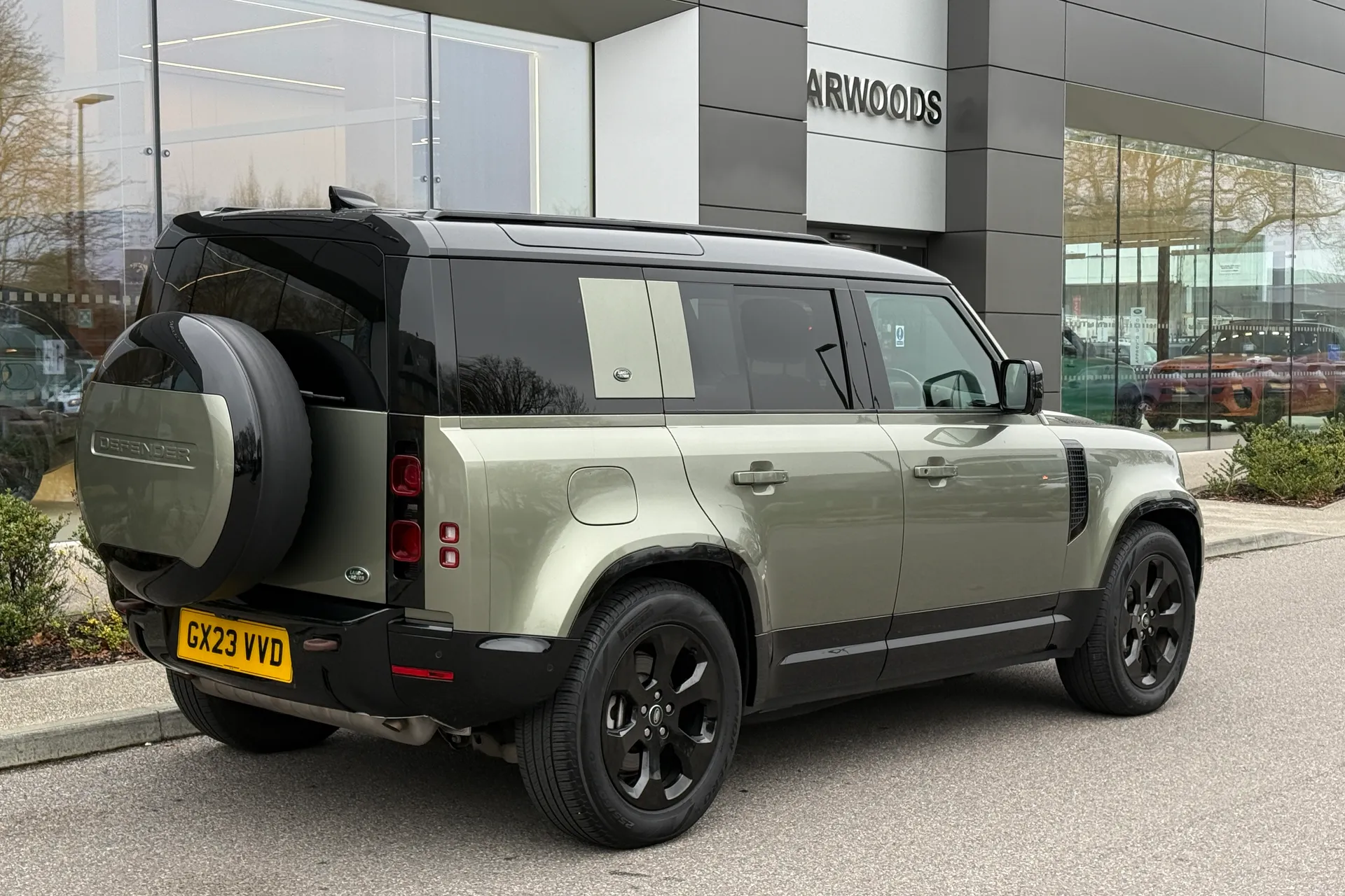 LAND ROVER DEFENDER thumbnail image number 14