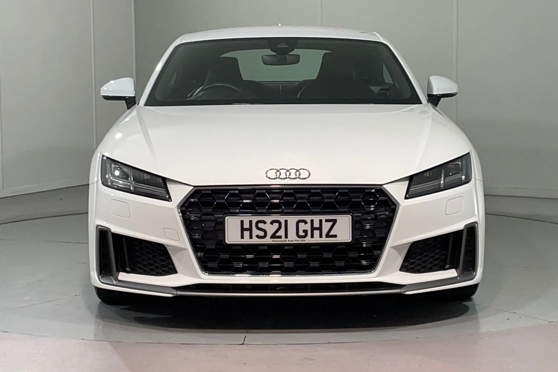 Audi TT thumbnail image number 6