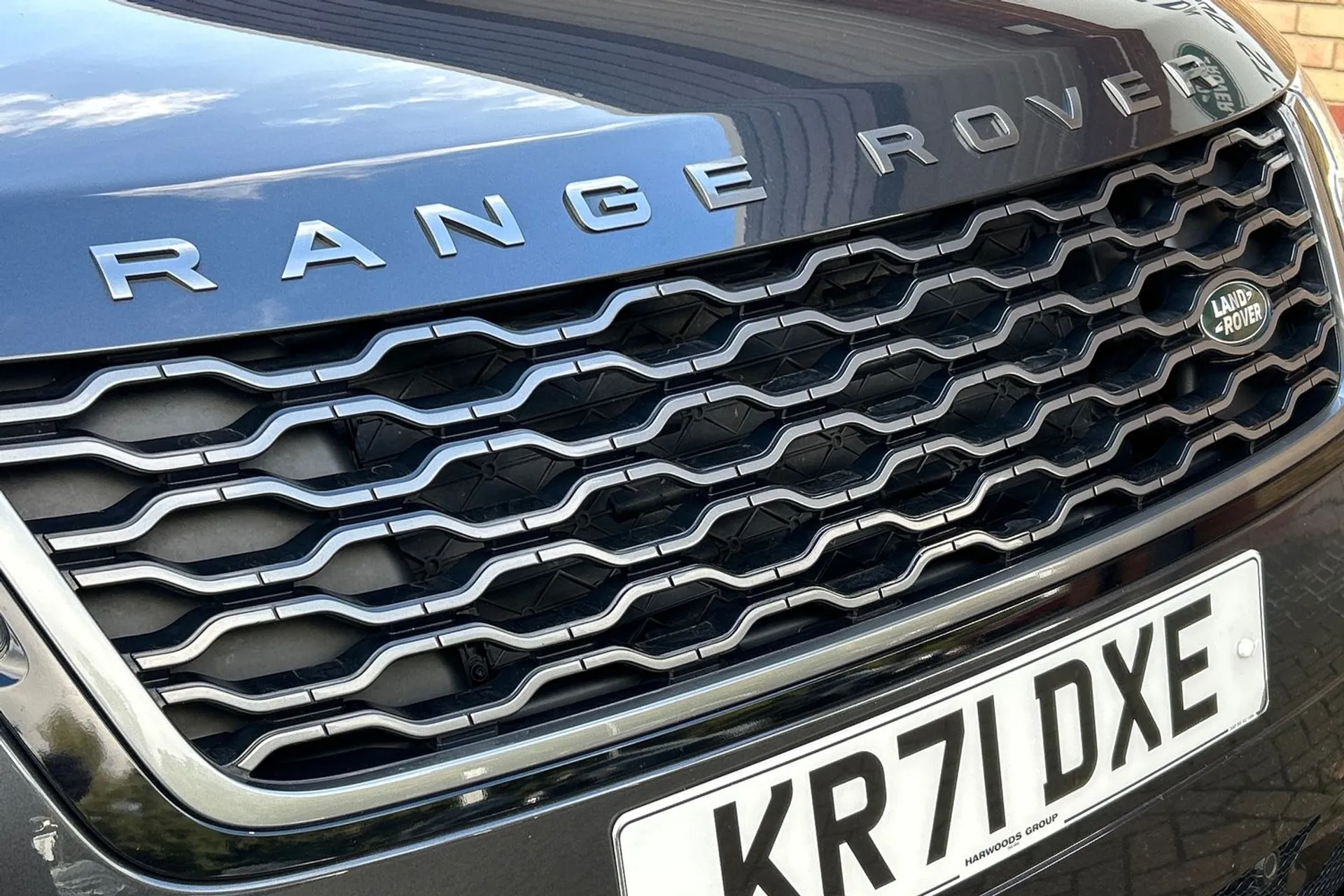 LAND ROVER RANGE ROVER VELAR thumbnail image number 55