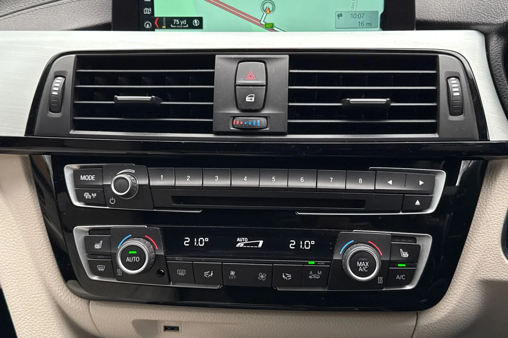 BMW 4 SERIES thumbnail image number 40