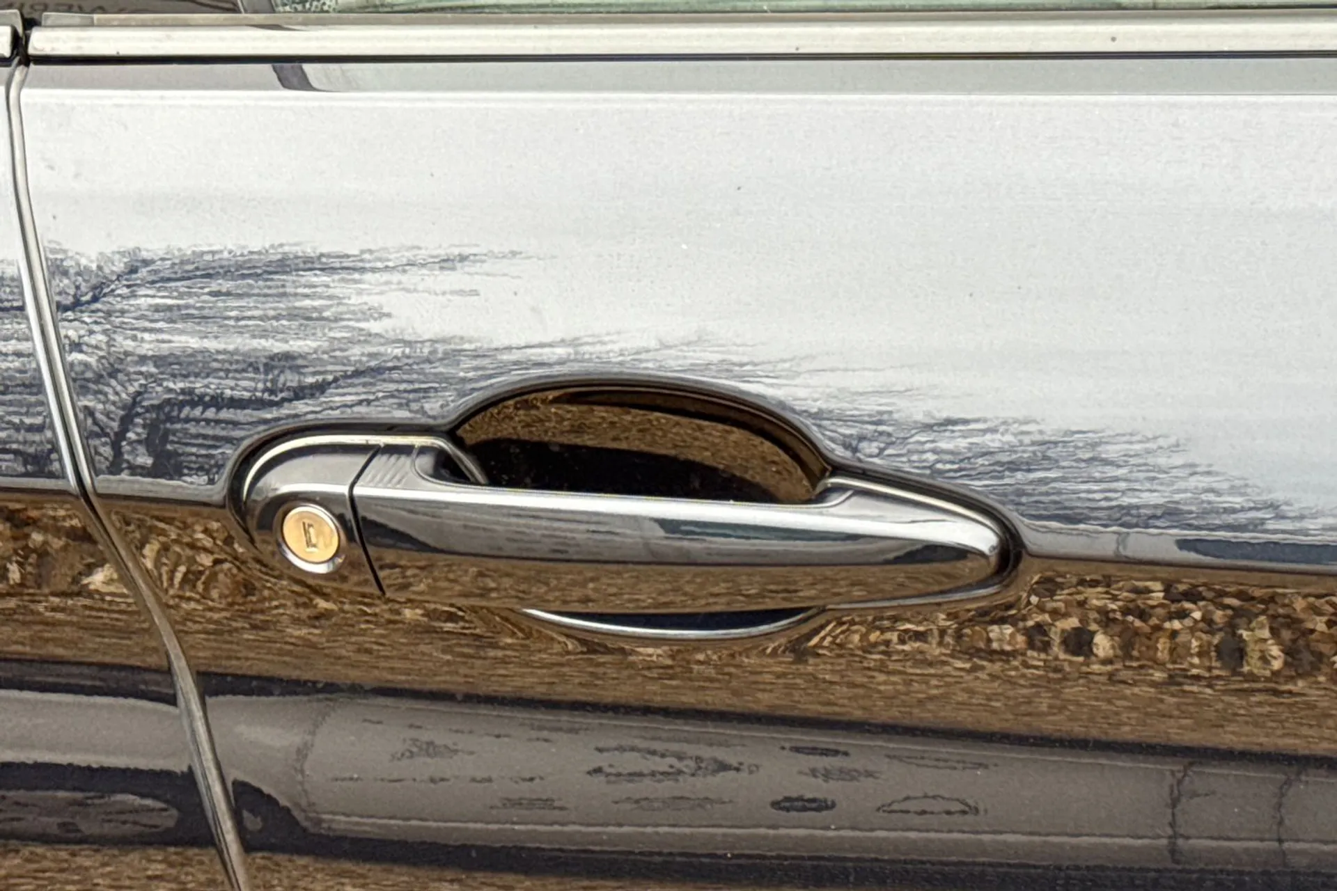 BMW 4 SERIES thumbnail image number 17