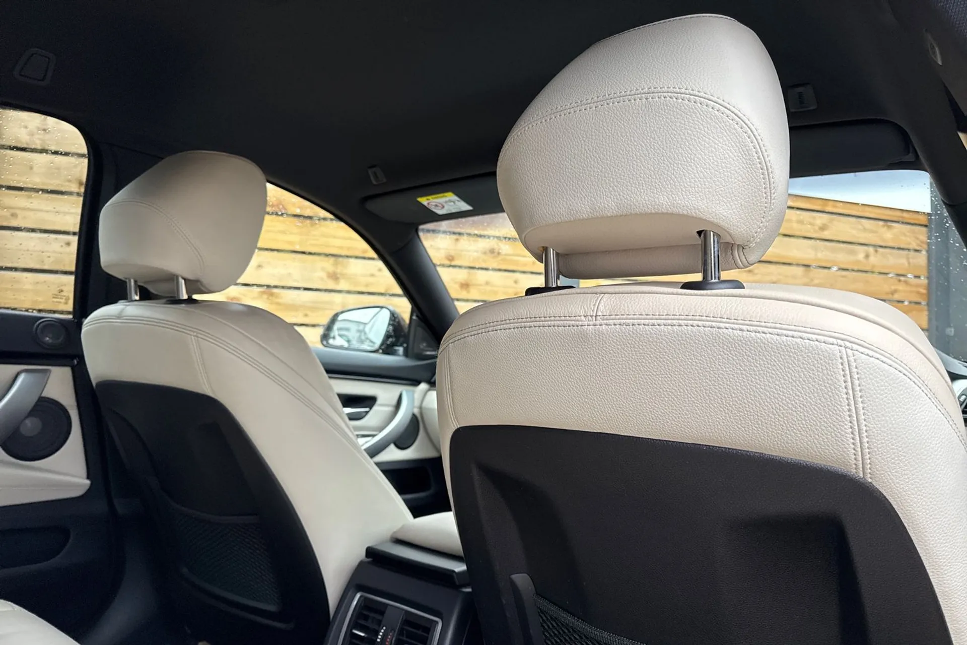 BMW 4 SERIES thumbnail image number 25