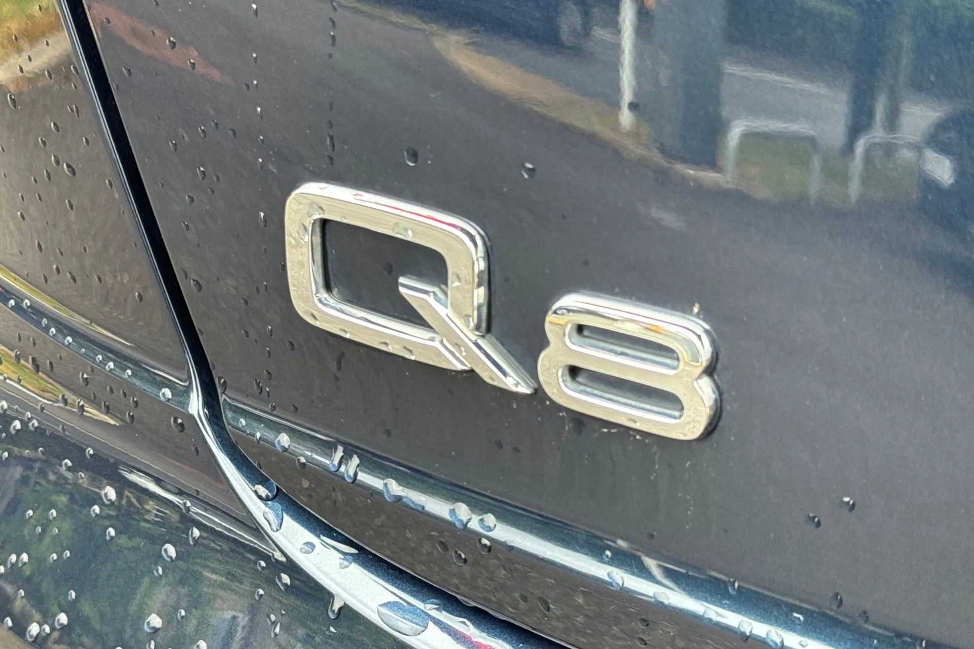Audi Q8 thumbnail image number 49