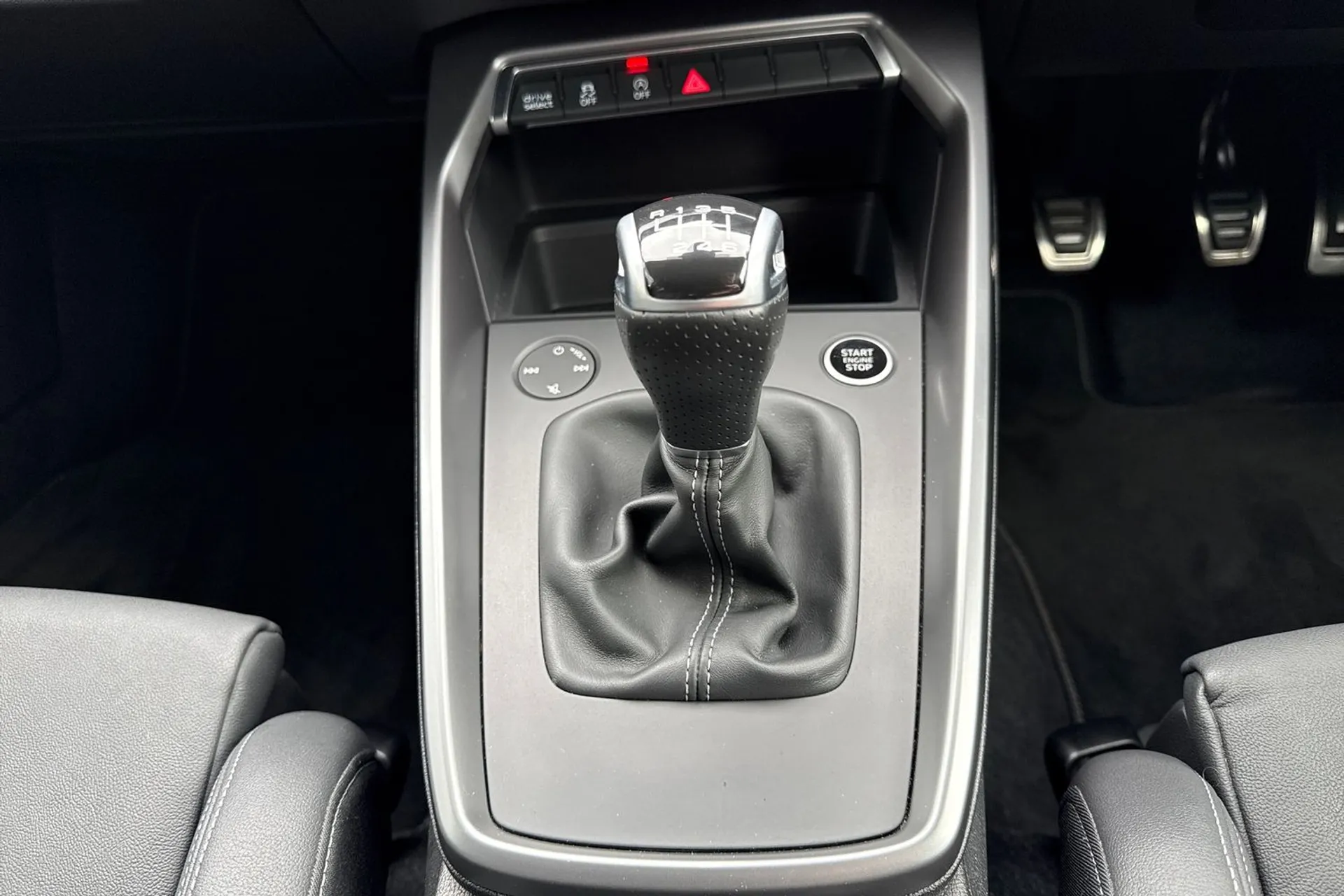 Audi A3 thumbnail image number 43