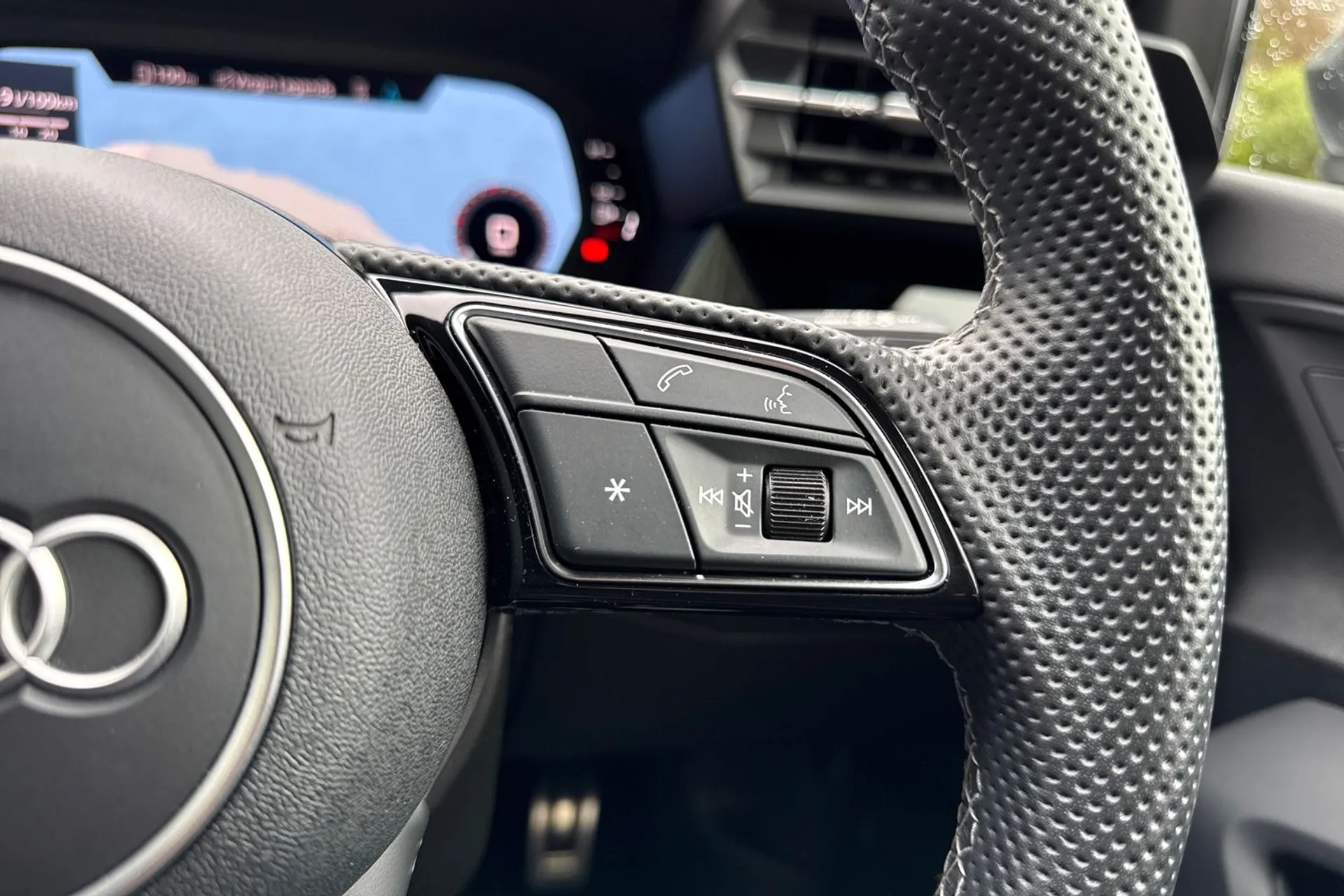 Audi A3 thumbnail image number 45