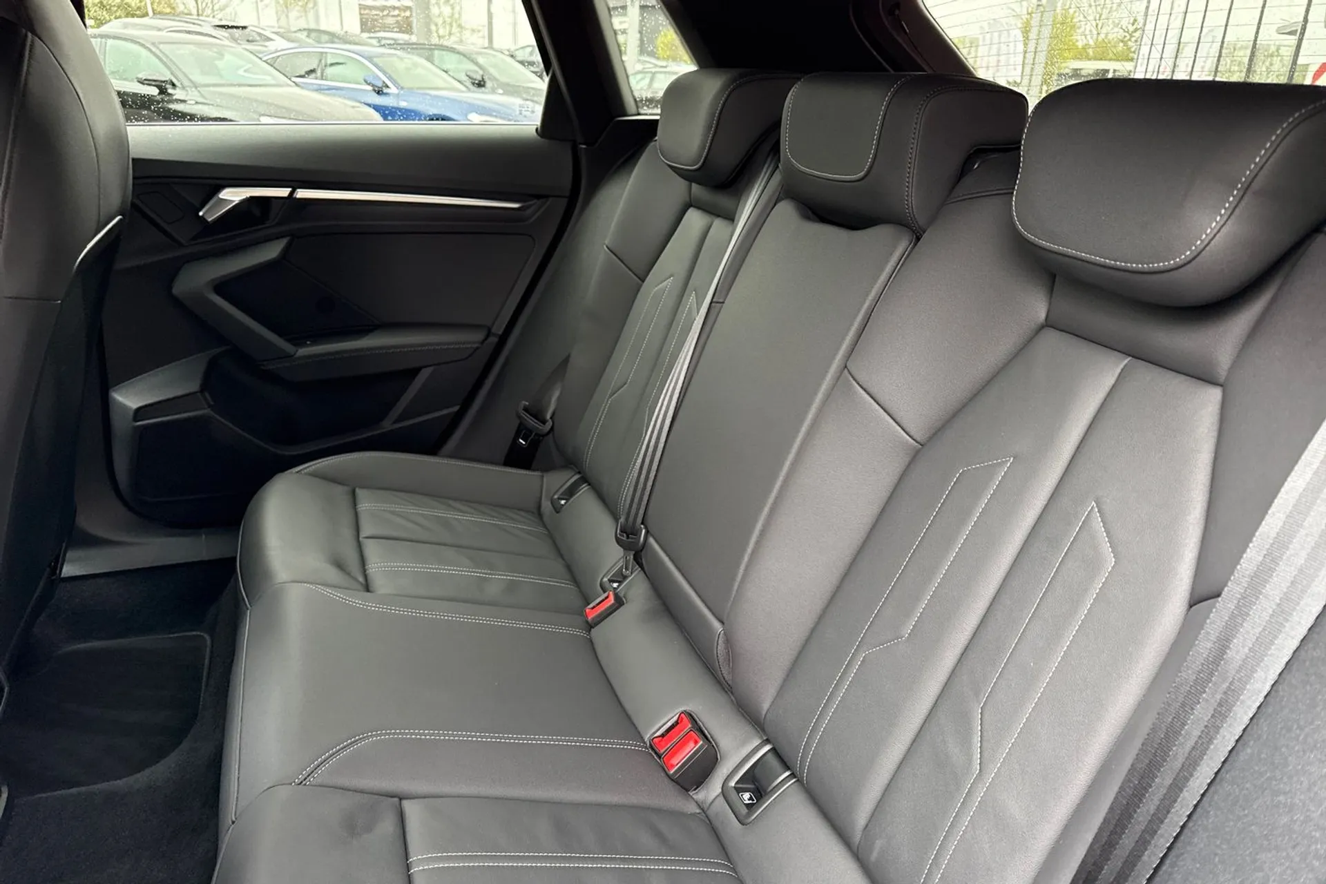 Audi A3 thumbnail image number 41