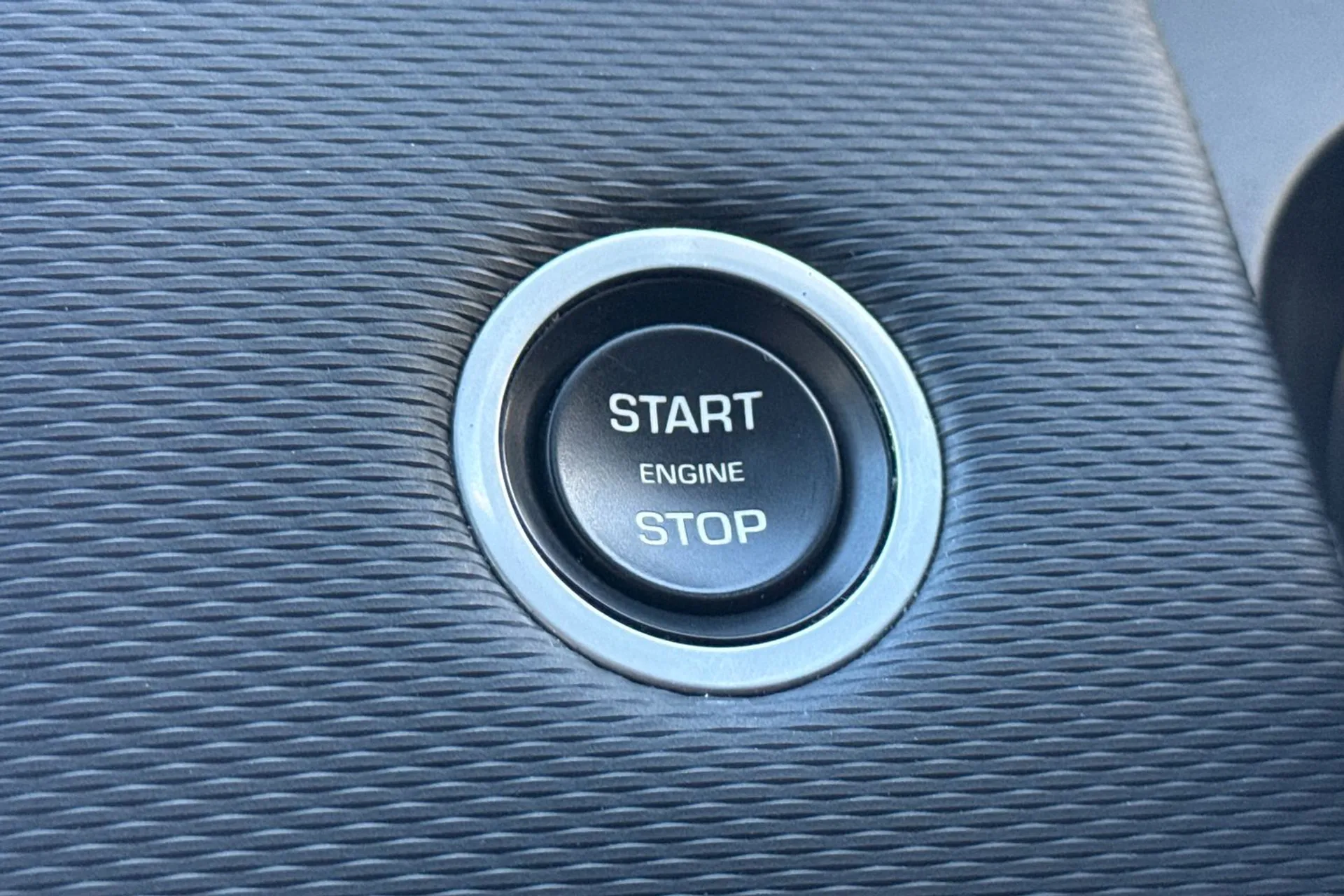 LAND ROVER DISCOVERY SPORT thumbnail image number 40